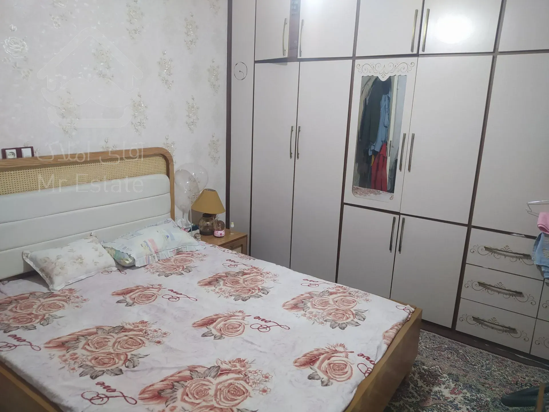 آپارتمان ۱۰۰ متری حصار امام