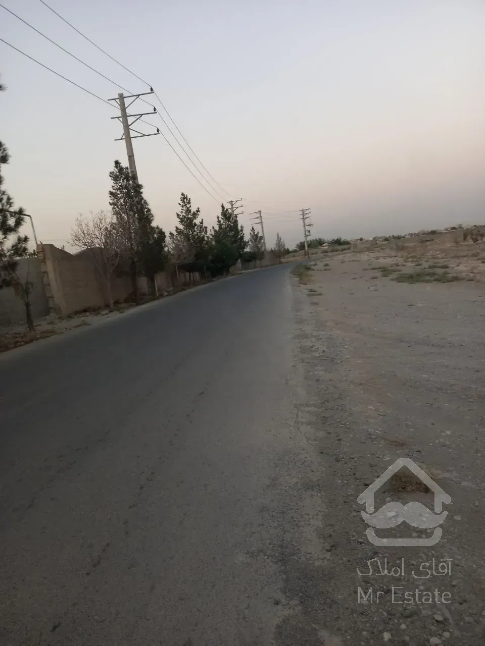 زمین ۴۴۲ متری صفادشت