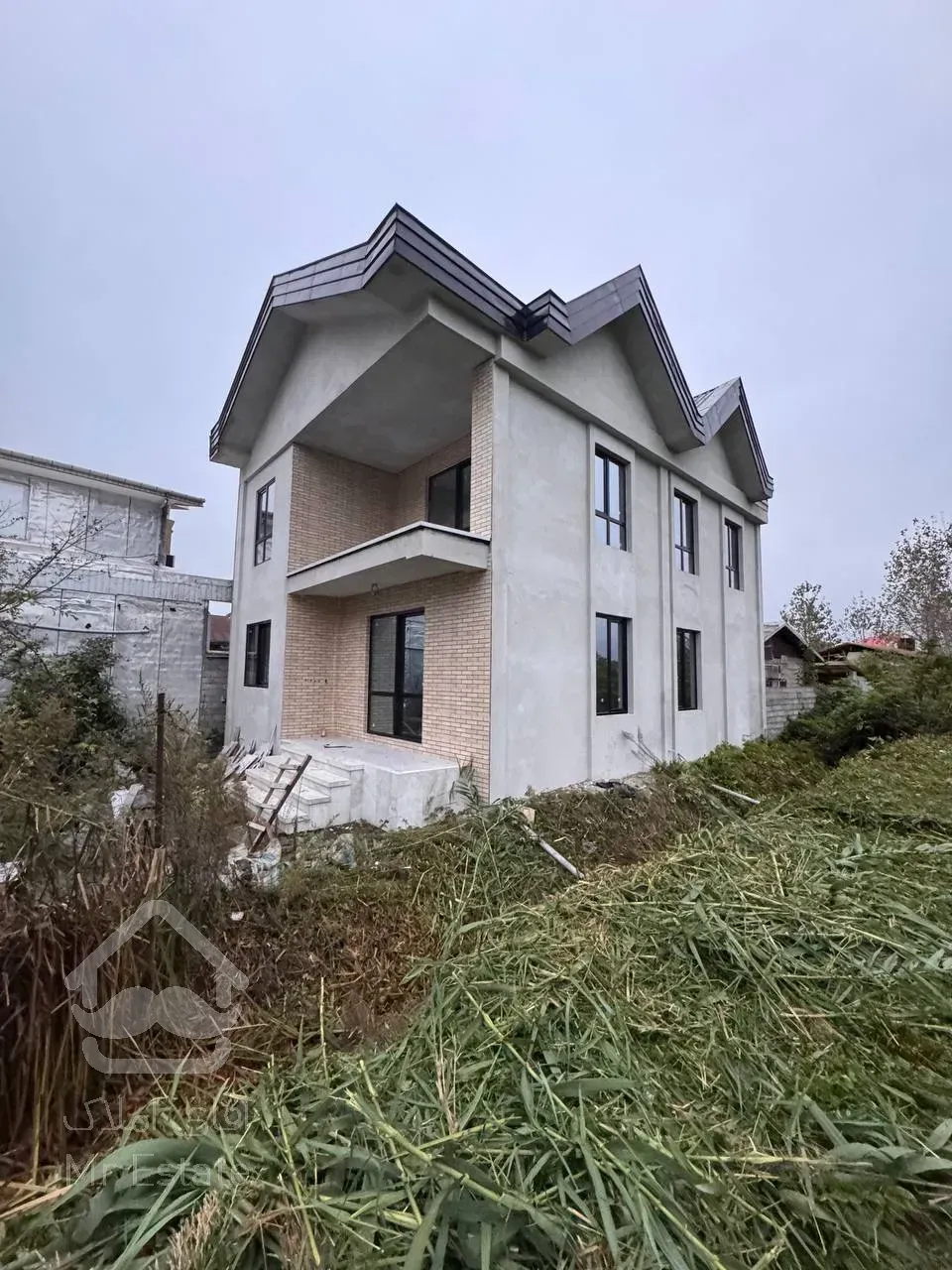 فروش و تهاتر ویلایی مدرن در بهشت گیلان