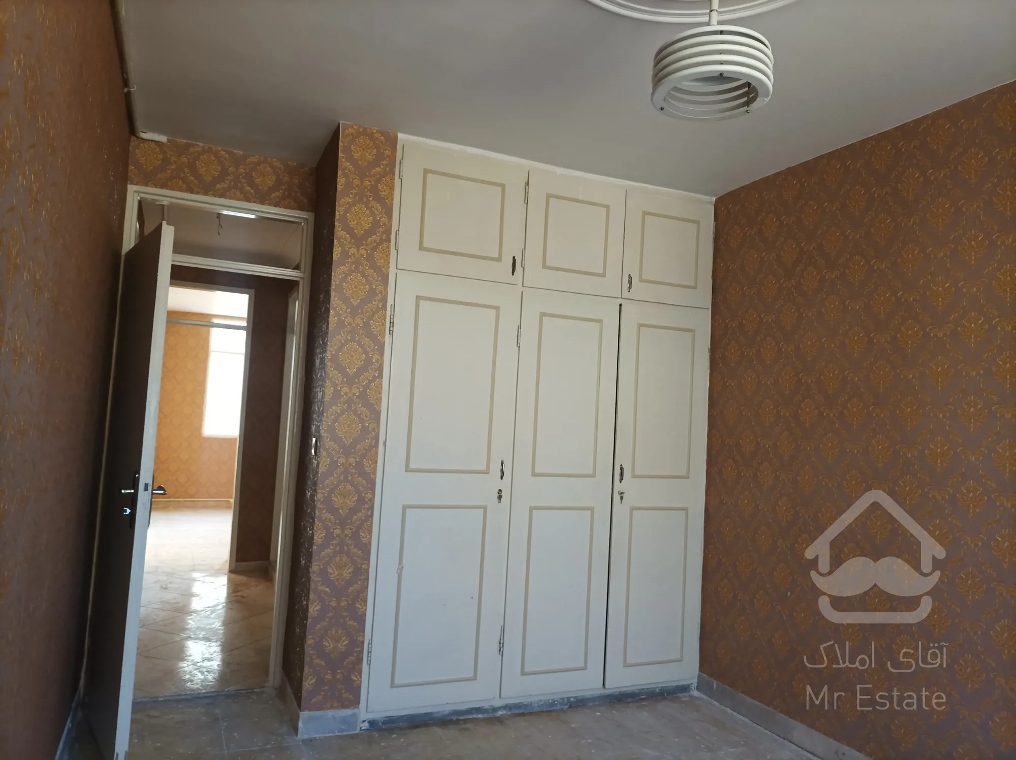 فروش فوری آپارتمان 110 متری دوخوابه مجتمع فرهنگیان پدیدار