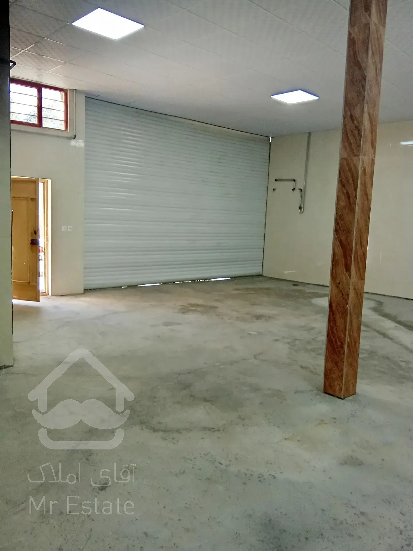 پارکینگ واقع در نعمت آباد