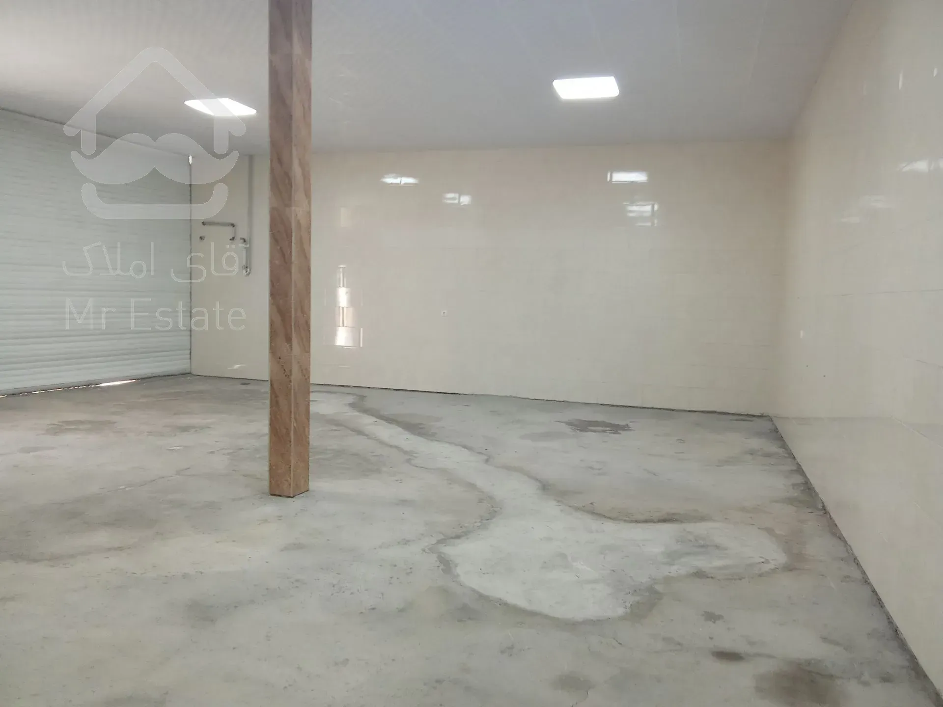 پارکینگ واقع در نعمت آباد