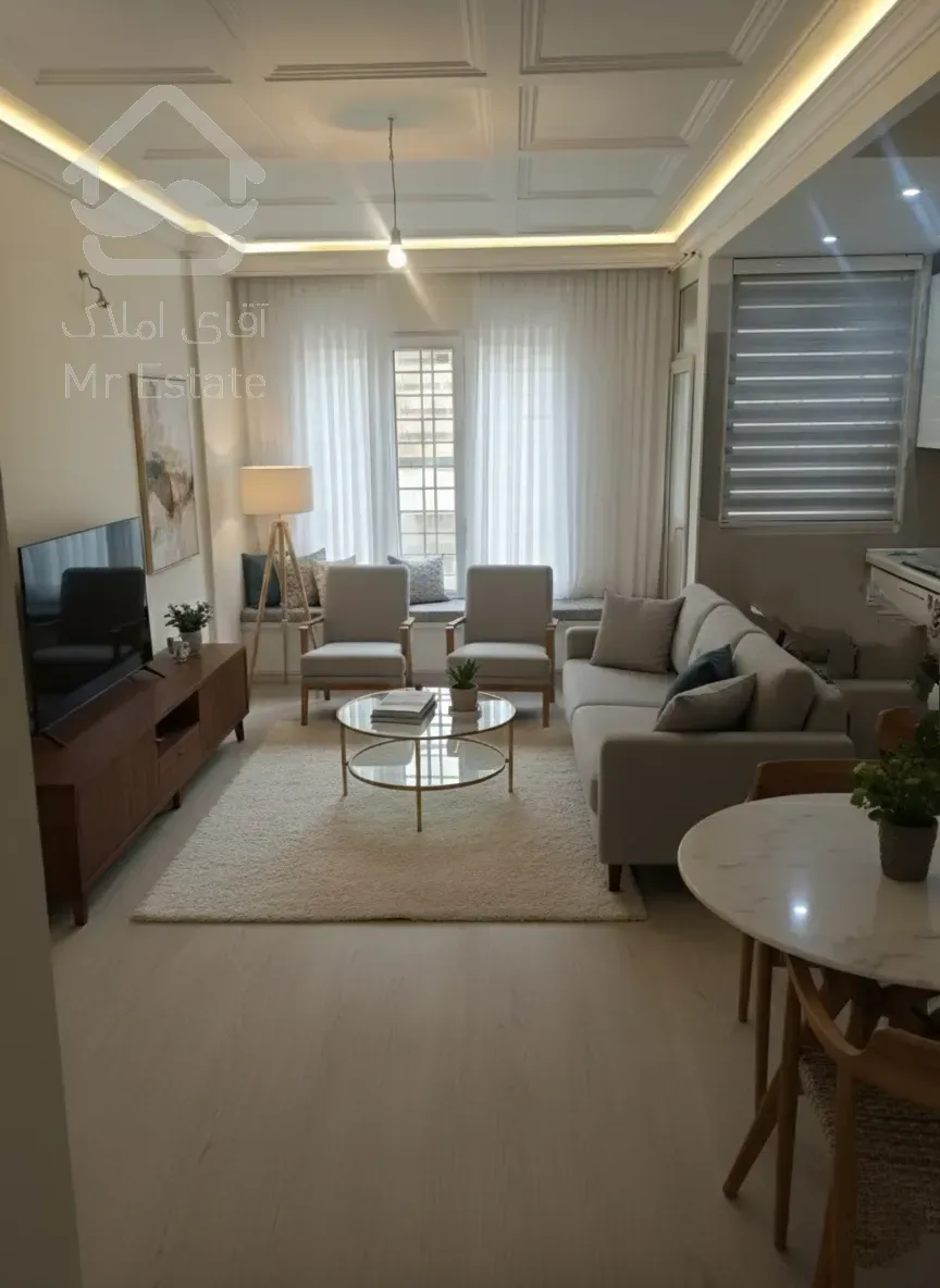 یونیک ۴۷متر luxe نارمک/طلا