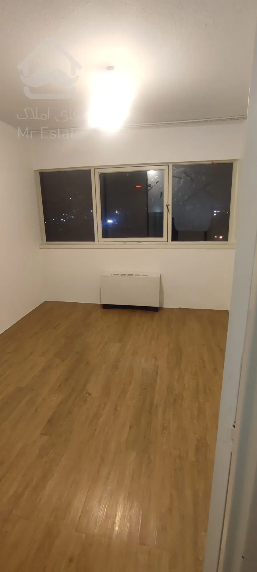 اجاره فوری – آپارتمان یک‌خوابه خاص در طبقه ۹