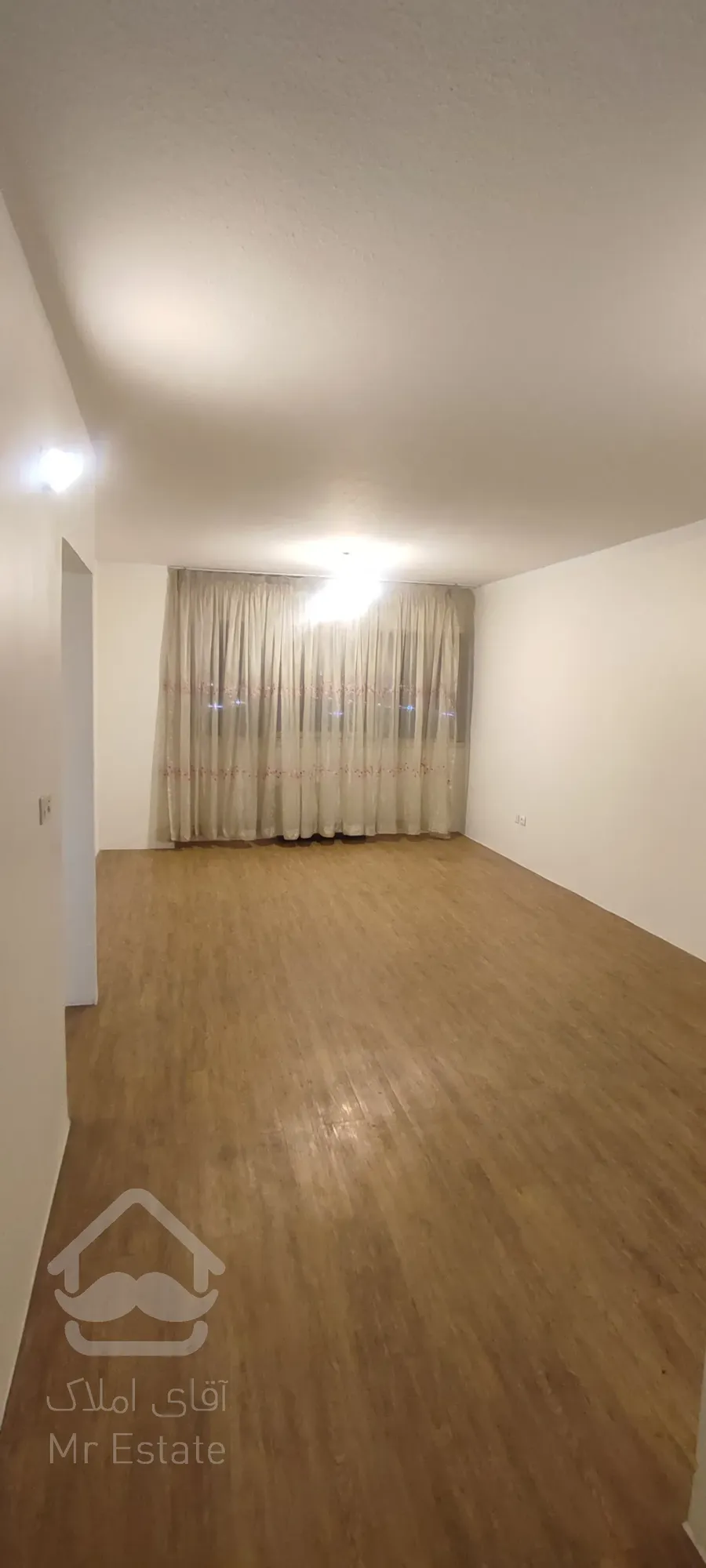 اجاره فوری – آپارتمان یک‌خوابه خاص در طبقه ۹