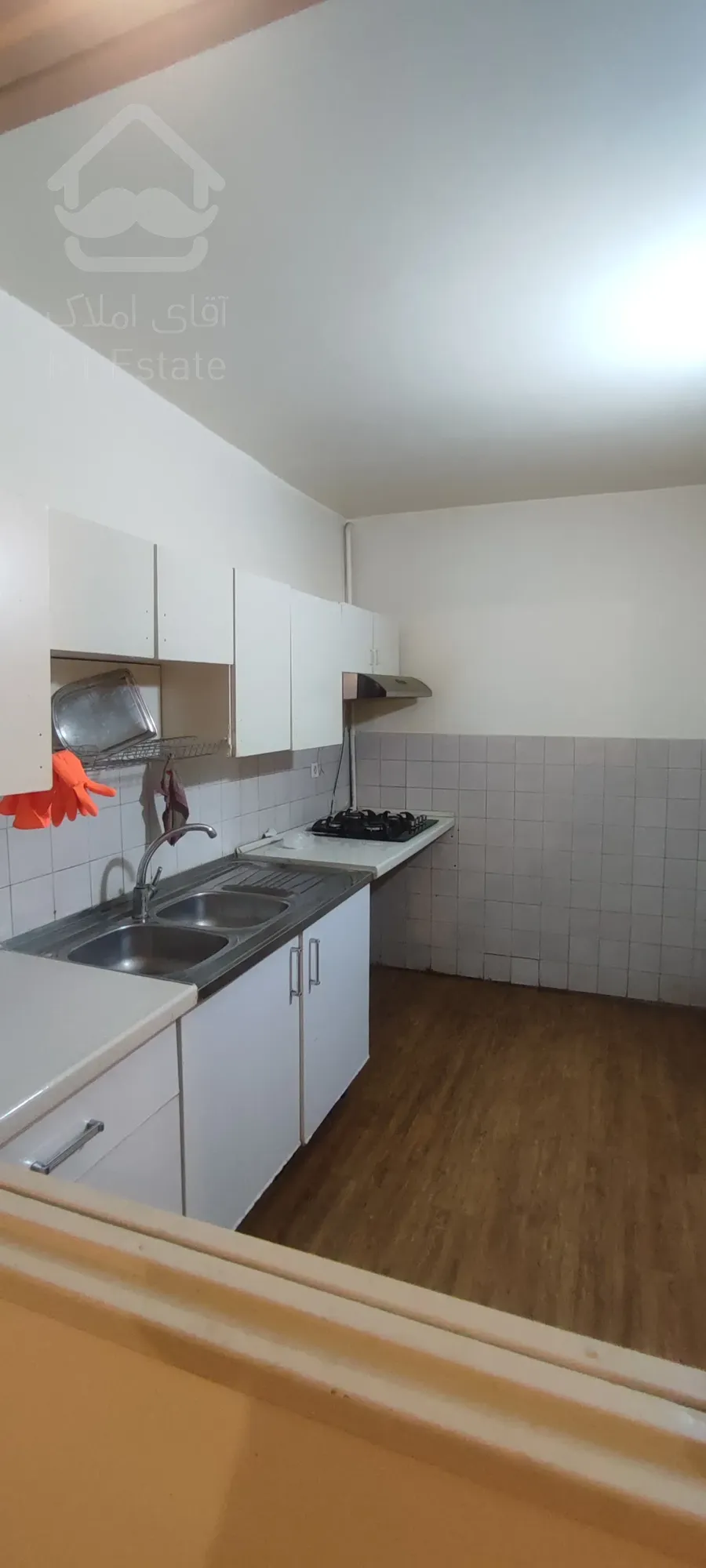 اجاره فوری – آپارتمان یک‌خوابه خاص در طبقه ۹