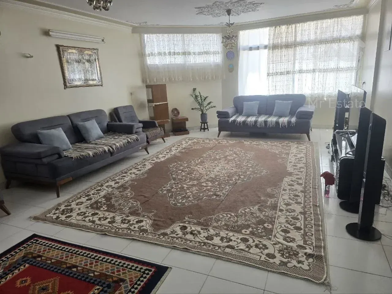 آپارتمان 125متری غرق در نور 3خواب