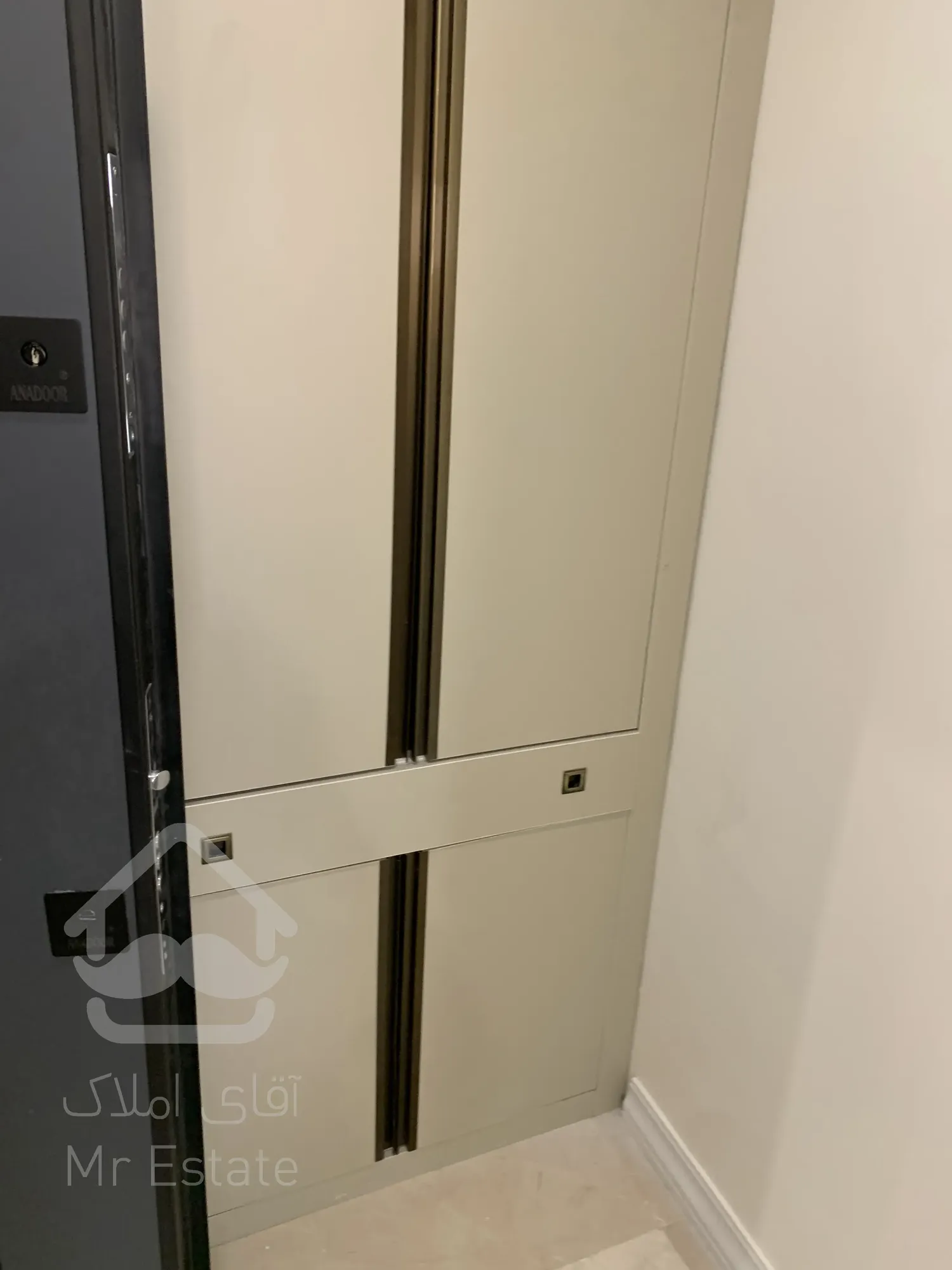 پیش فروش واحد 121 متری دو خواب در رونیکا پالاس دردشت با شرایط پرداخت قسطی