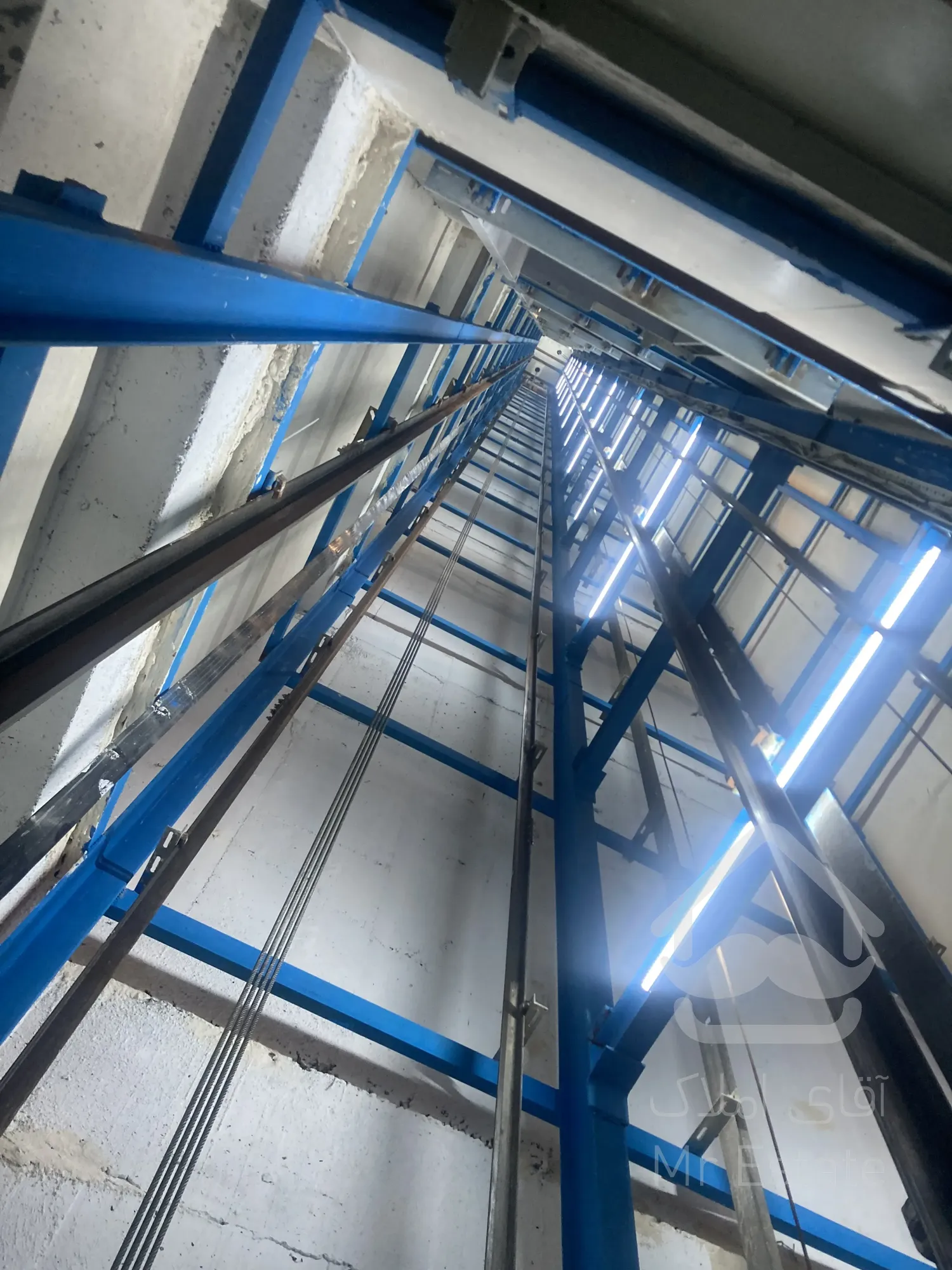 تعمیر و نگهداری آسانسور