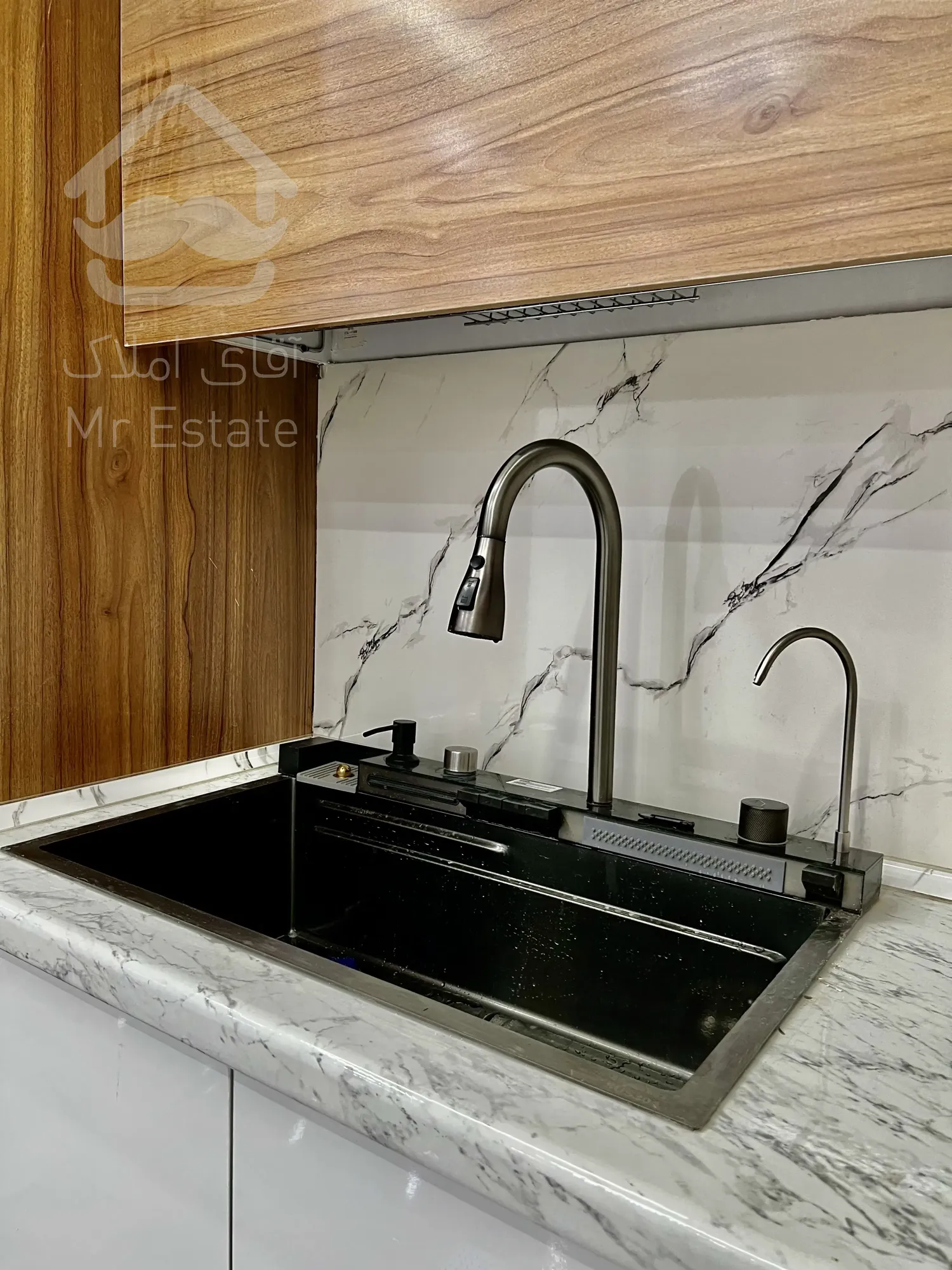 ۸۰ متر + ۱۰۰ متر حیاط اختصاصی قلب سیدرضی جای پارک جدید و مترو