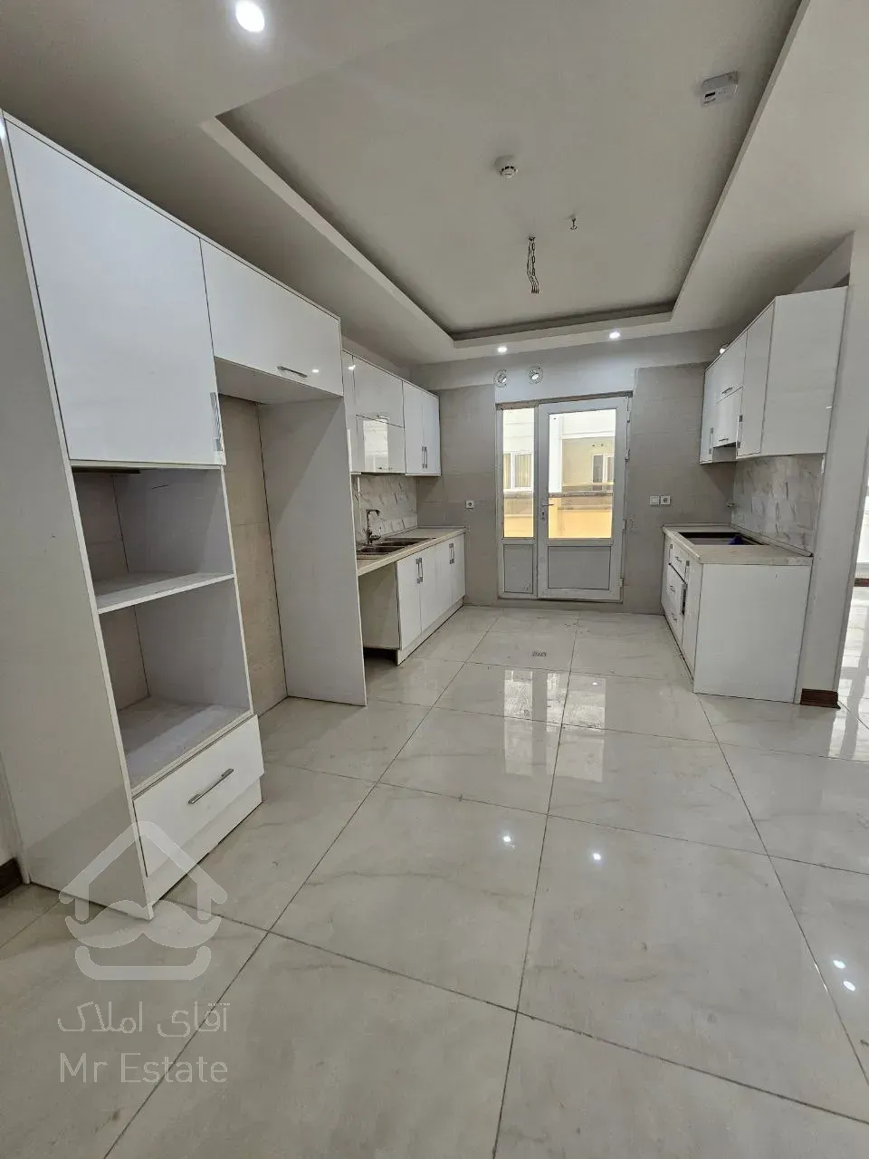 فروش واحد ۱۹۵ متر رونیکاپالاس در هروی