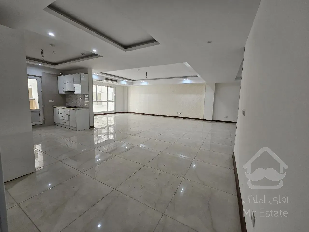 فروش واحد ۱۹۵ متر رونیکاپالاس در هروی