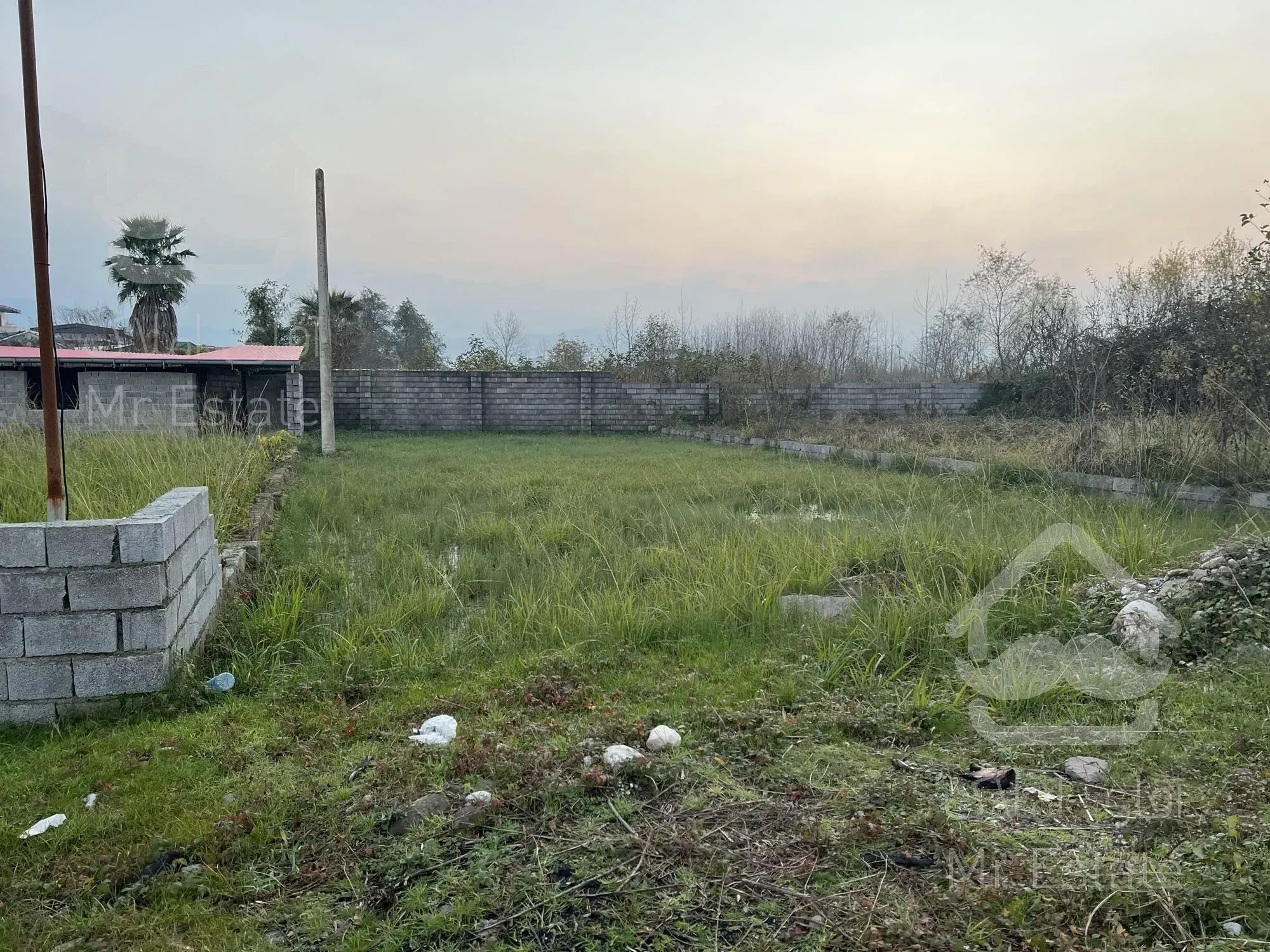 فروش زمین شمال شهرکی زمین 440 متر با 200 متر پروانه ساخت