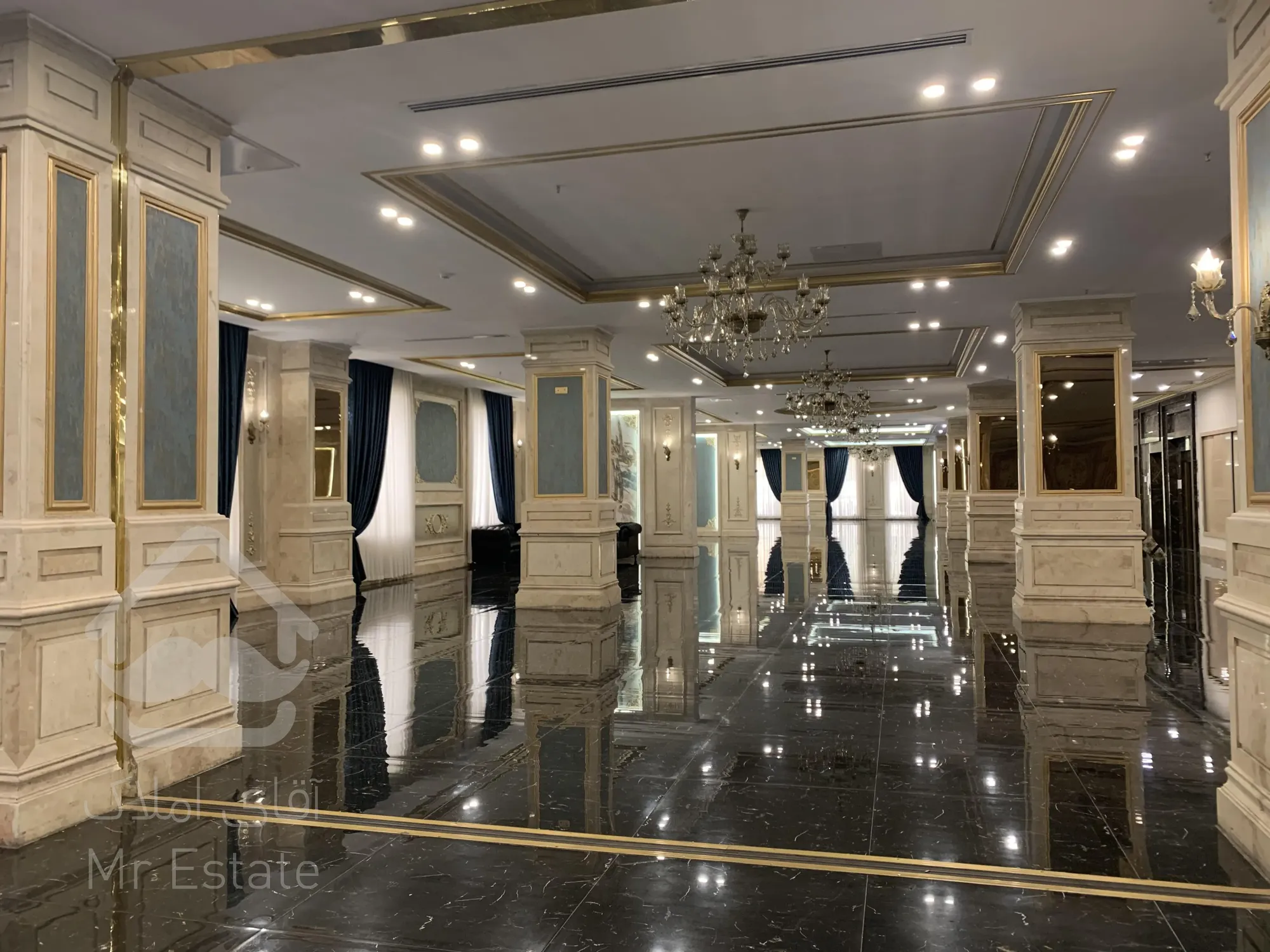 فروش آپارتمان 121 متری لوکس دو خواب در بلوار کوهک