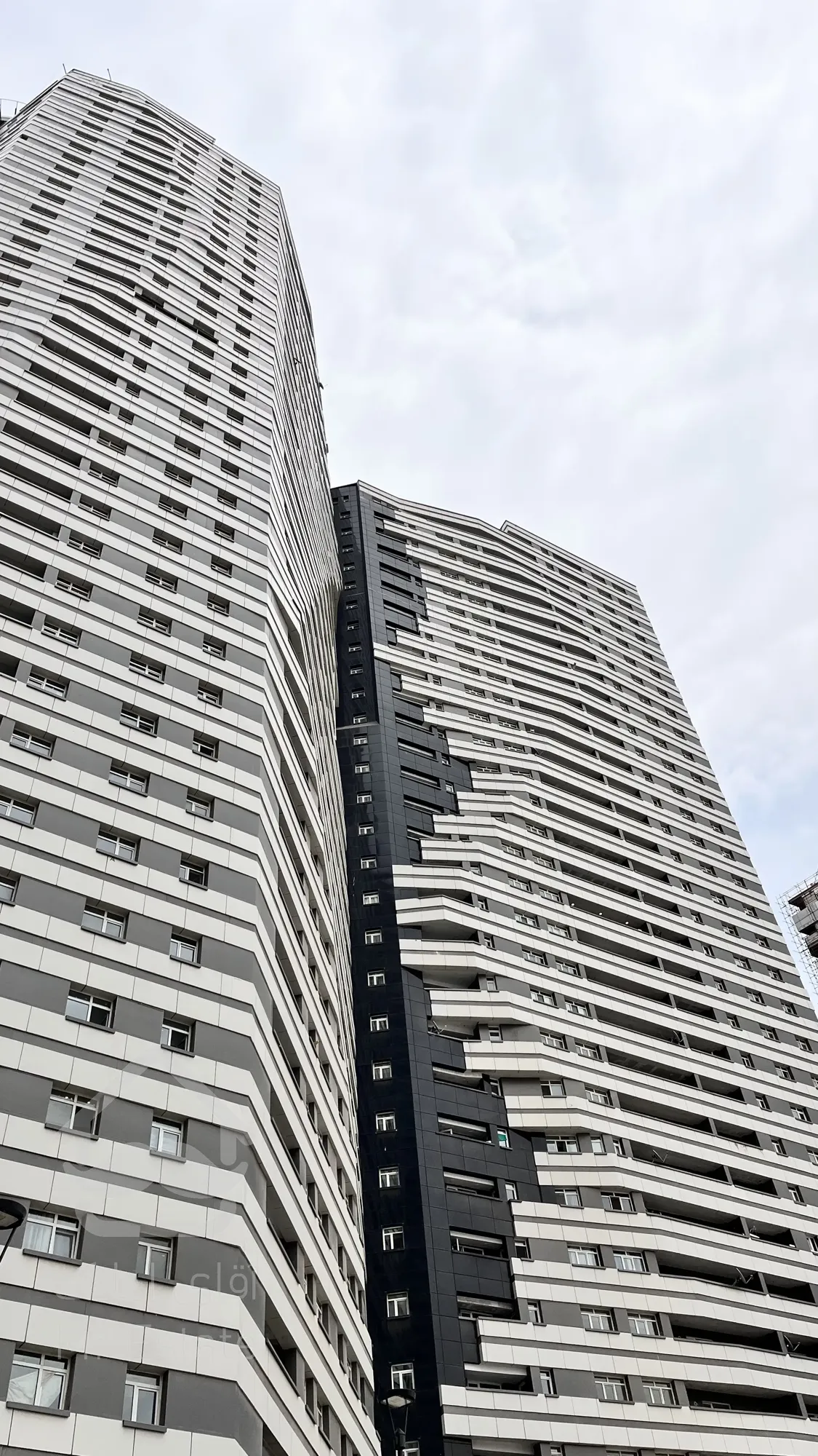 شهرک چیتگر ۱۱۰ متری طبقه ۱۸