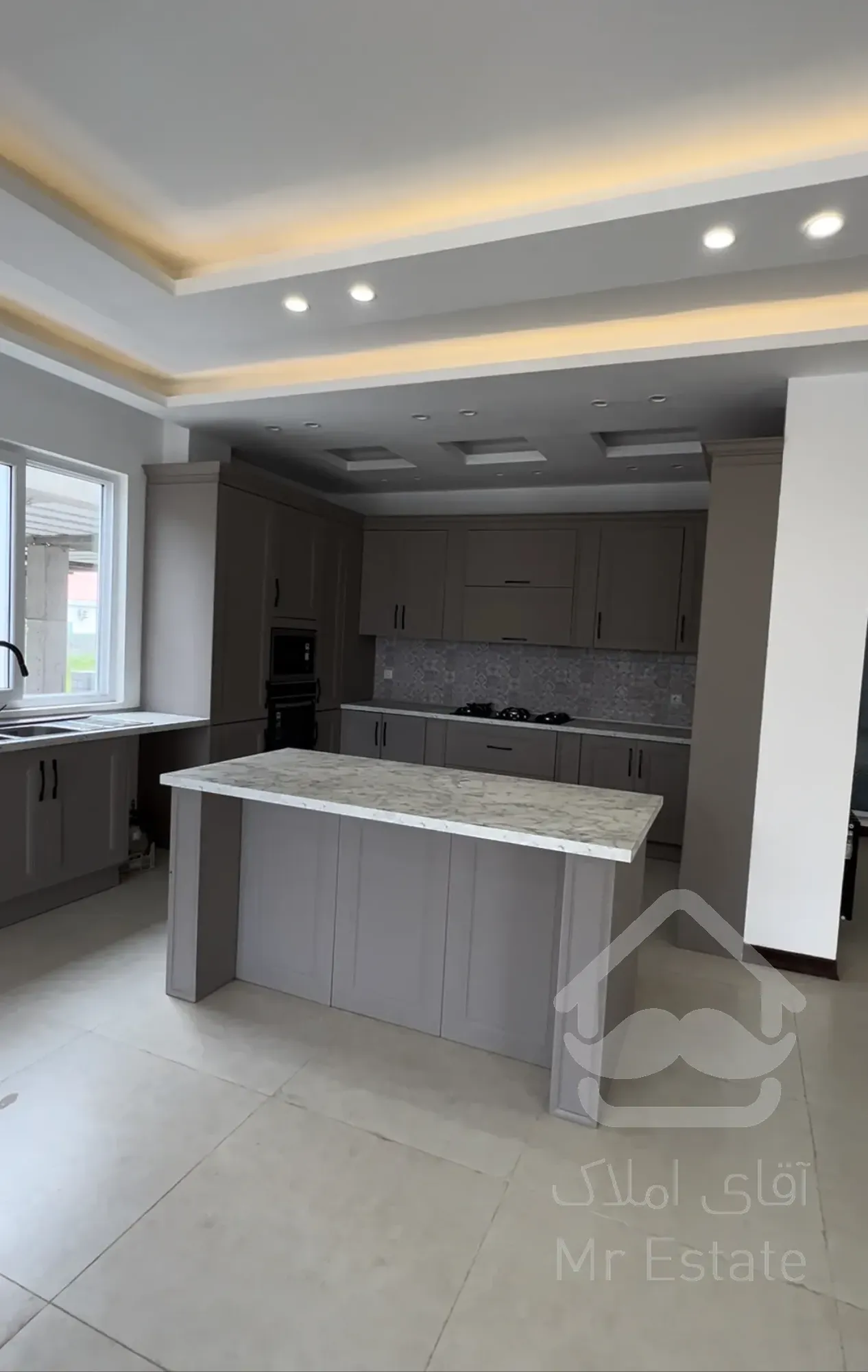 فروش ويلا دوبلکس استخردار