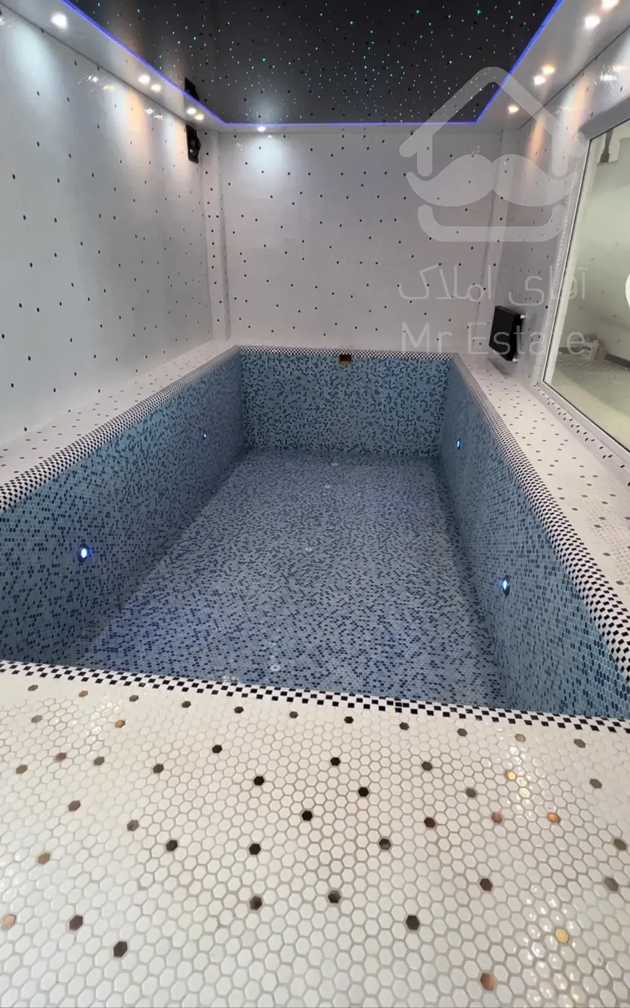 فروش ويلا دوبلکس استخردار