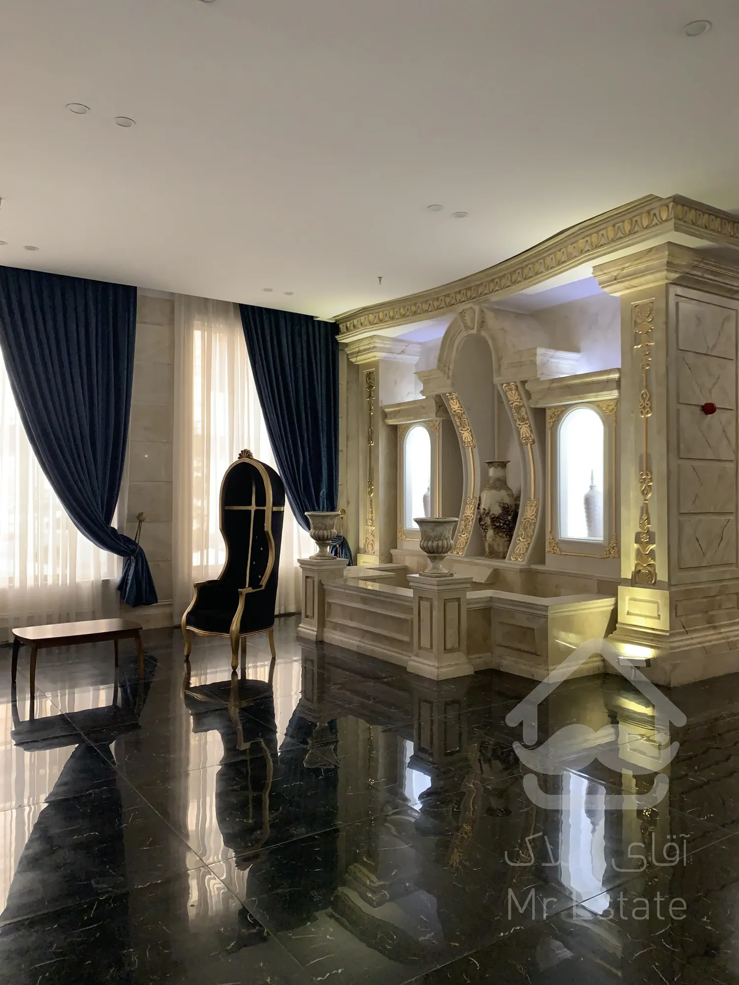 فروش آپارتمان 122 متری لوکس دو خواب در بلوار کوهک