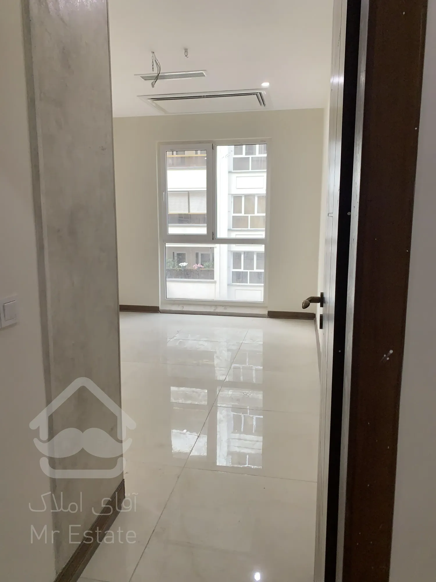 فروش واحد 195 متری رونیکاپاالاس هروی