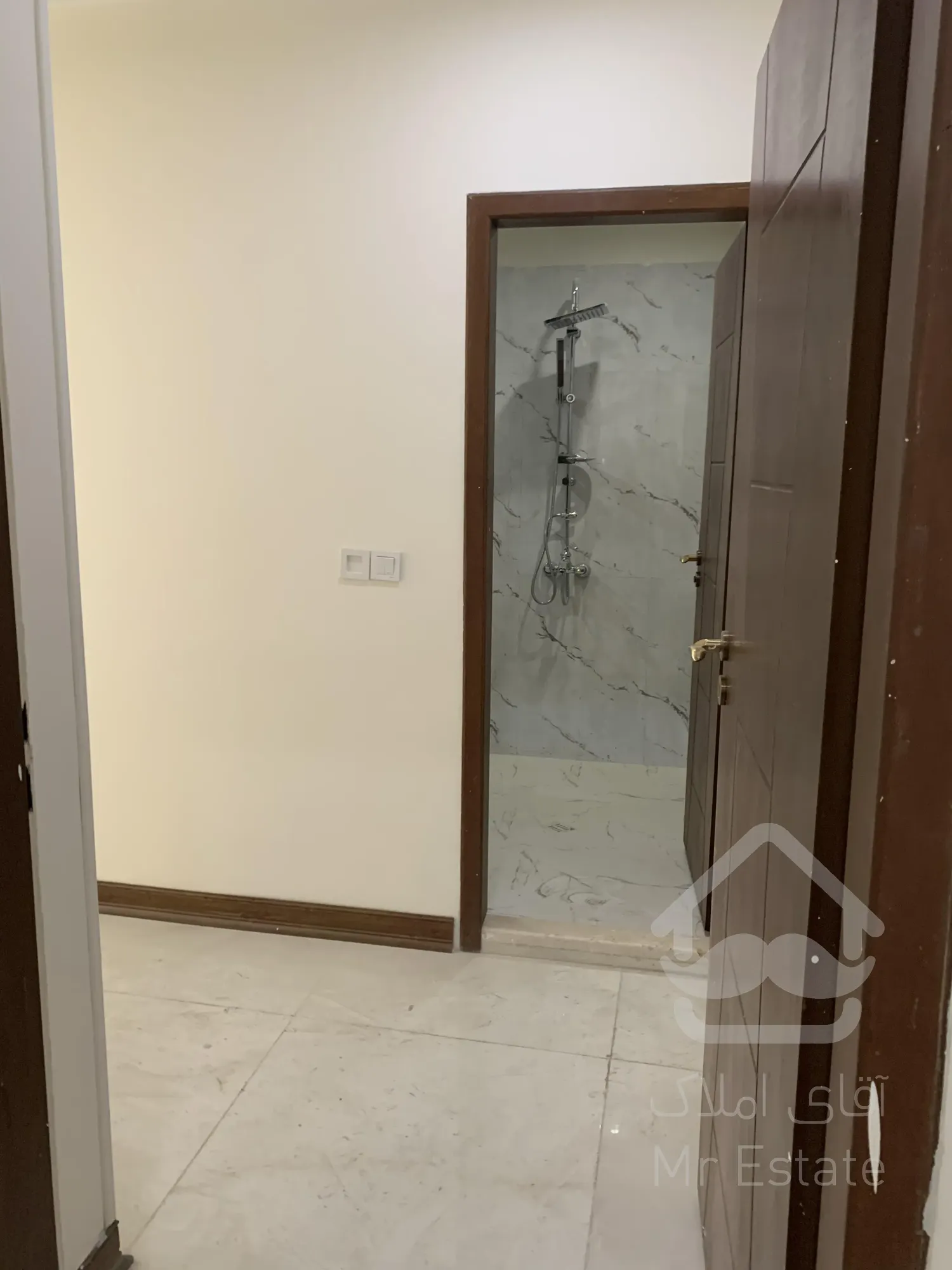 فروش واحد 195 متری رونیکاپاالاس هروی