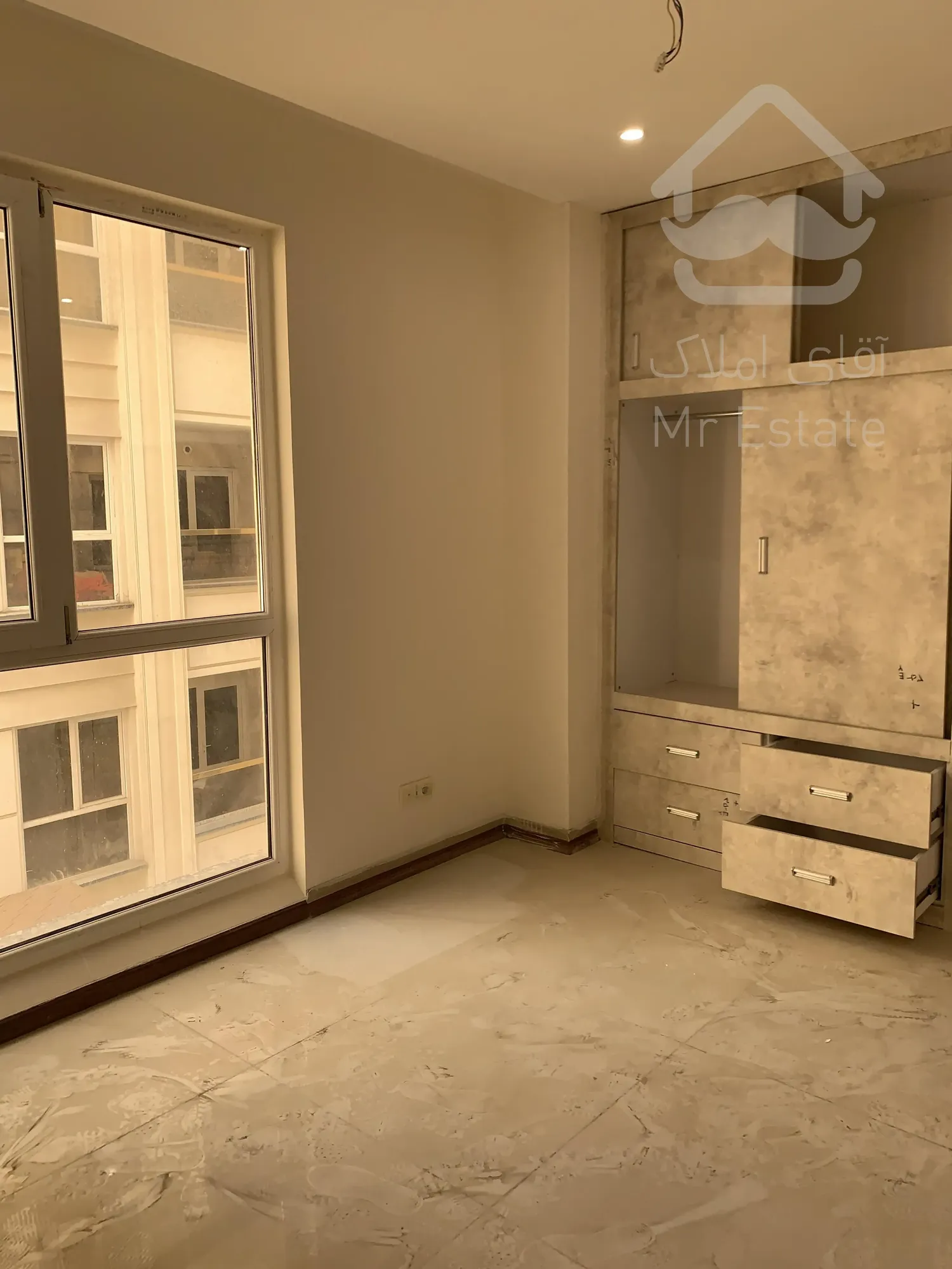 فروش واحد 195 متری رونیکاپاالاس هروی