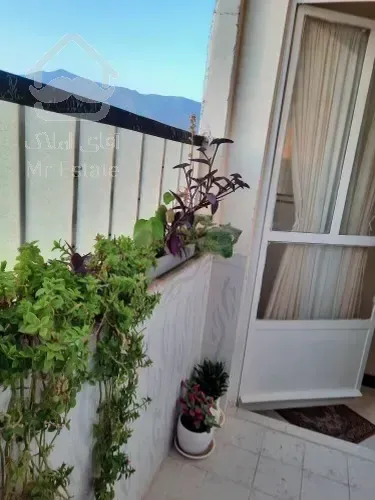 آپارتمان ۶۰ متری خوش نقشه تمیز