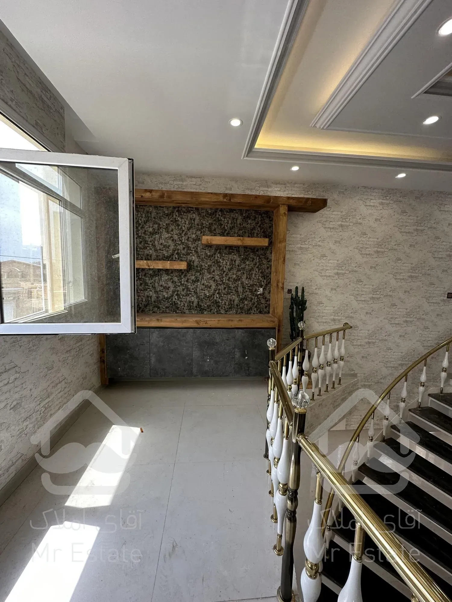 دوبلکس نوساز فوق العاده لوکس