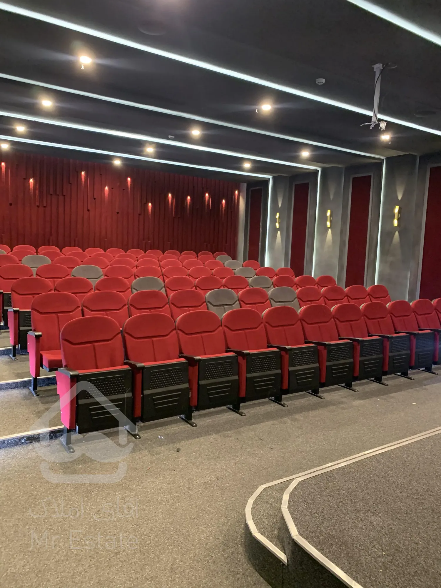 فروش آپارتمان 121 متری لوکس دو خواب در بلوار کوهک