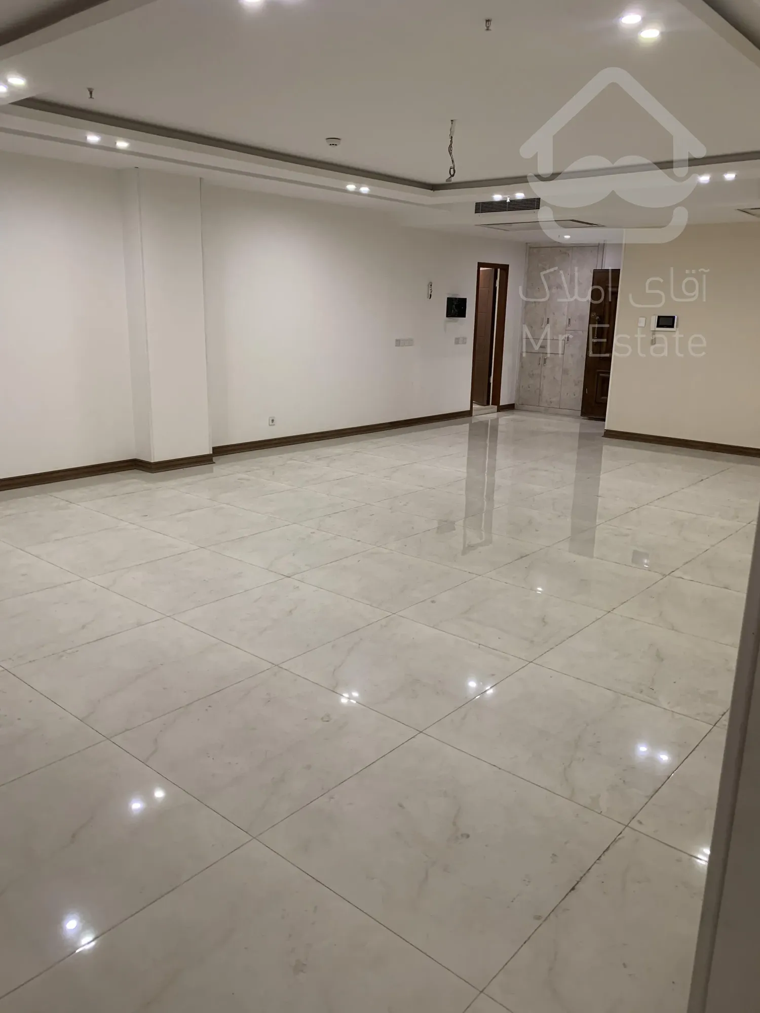 فروش واحد 195 متری رونیکاپاالاس هروی