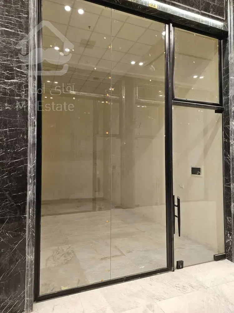 فروش مغازه 16 متری  در رونیکا مال پاسداران با شرایط پرداخت اقساط