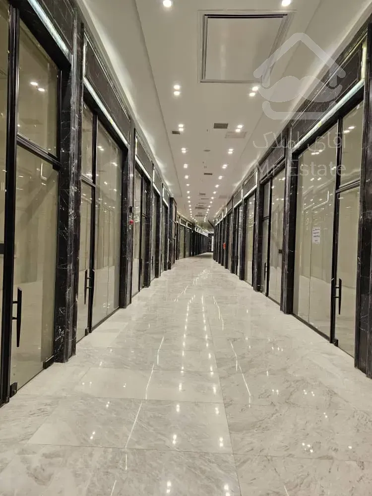 فروش مغازه 16 متری  در رونیکا مال پاسداران با شرایط پرداخت اقساط