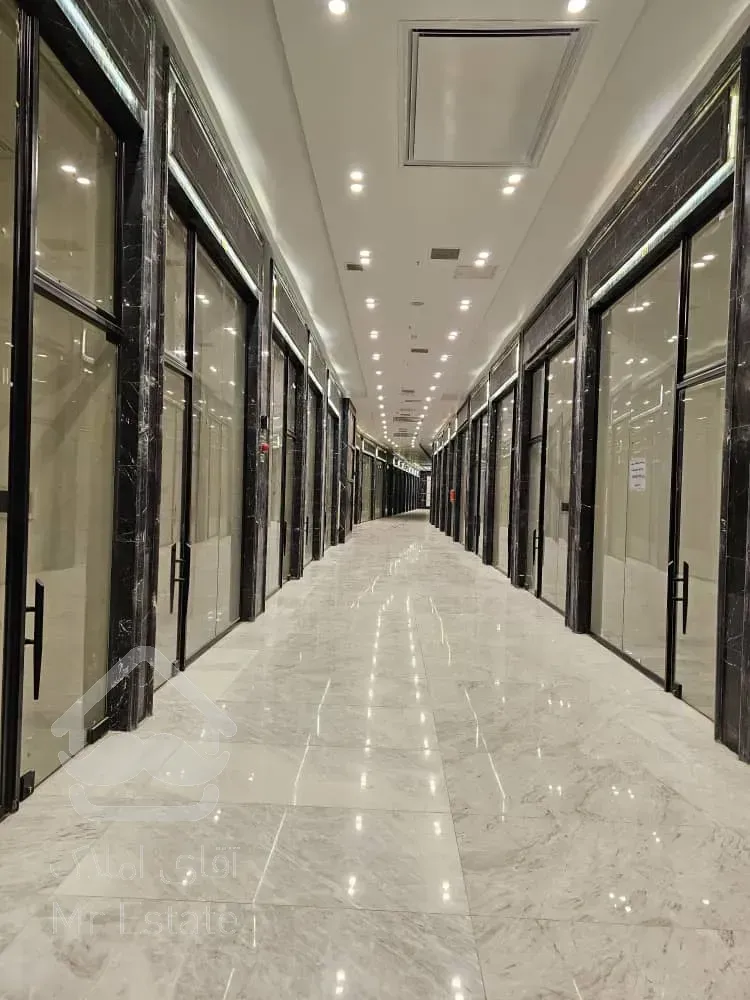 فروش مغازه 40 متری با شرایط پرداخت از دم قسط در رونیکا مال هروی