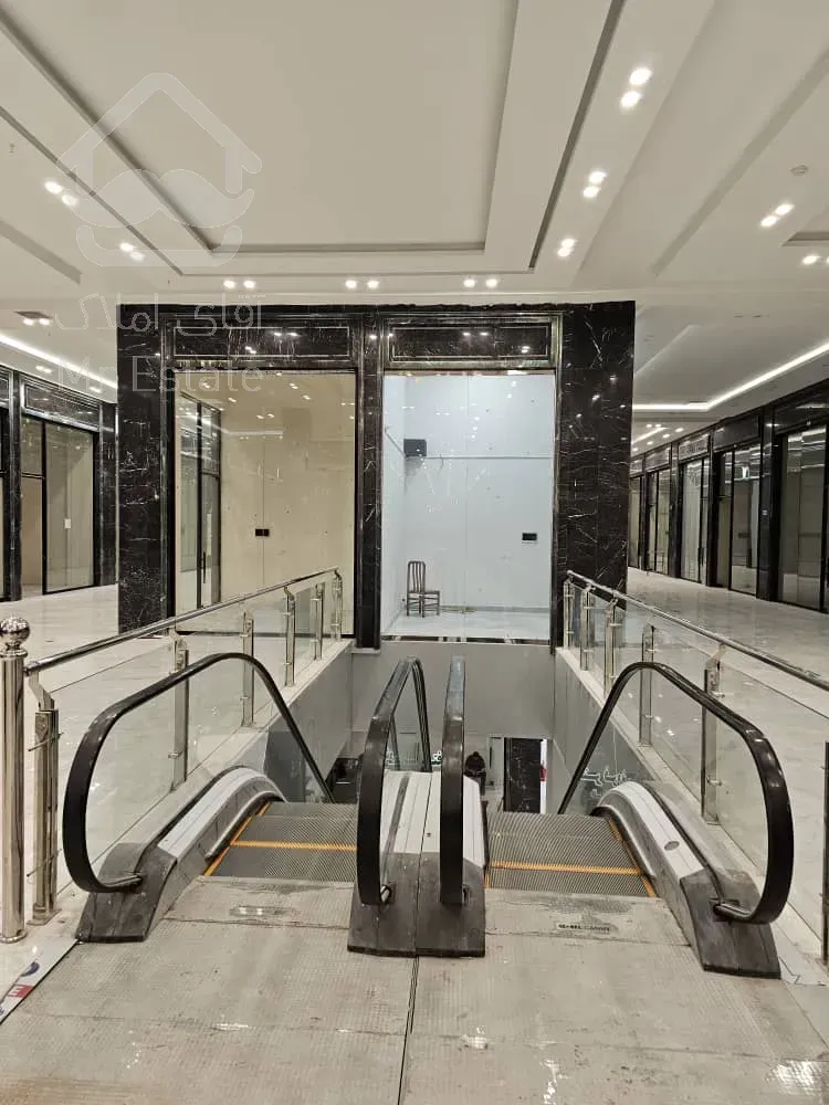 فروش مغازه 16 متری  در رونیکا مال پاسداران با شرایط پرداخت اقساط