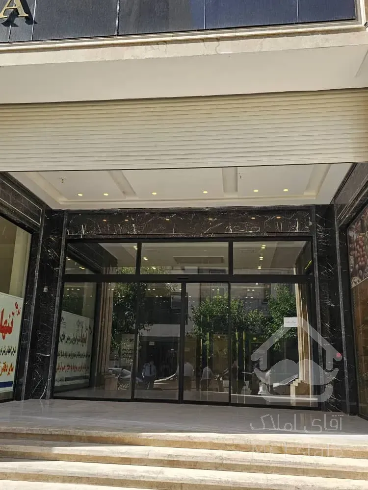 فروش مغازه 67 متری مناسب تمام اصناف در رونیکا مال پاسداران