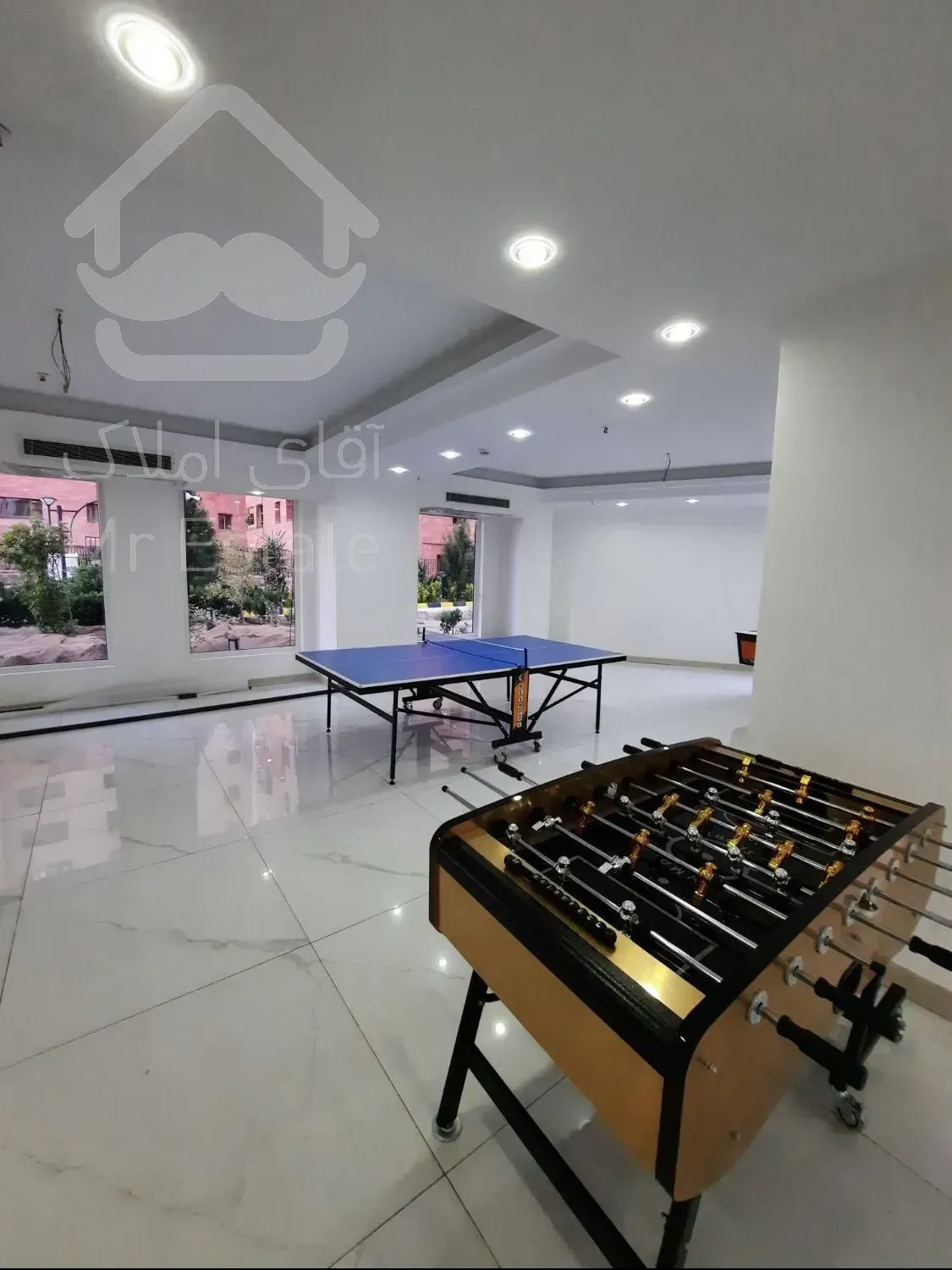 برج تریتیوم ۱۶۰ متری دریاچه چیتگر ۳خواب پنجره قدی ویو دریاچه