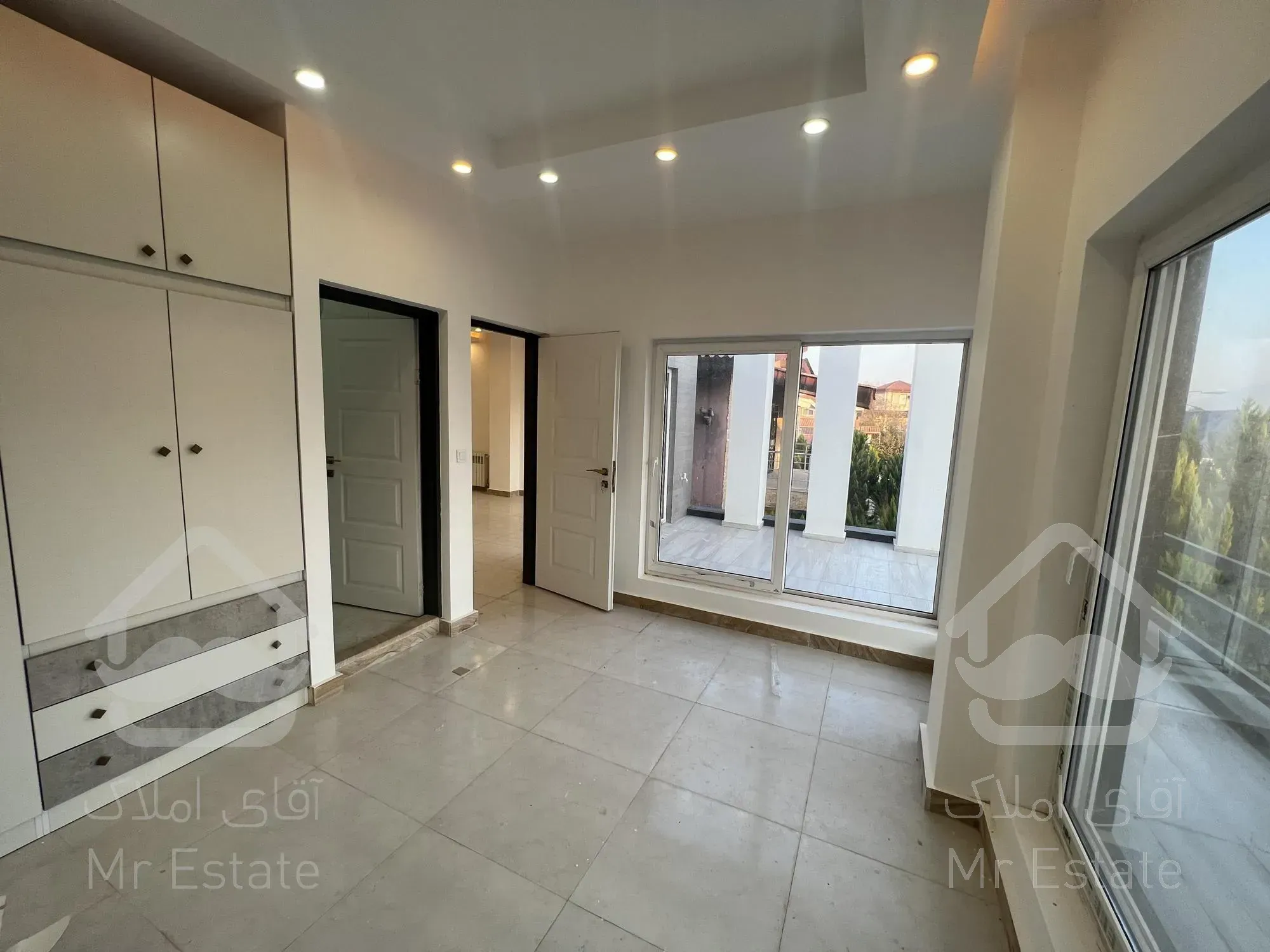 فروش ویلا شرایط اقساط مدارک کامل عباس آباد