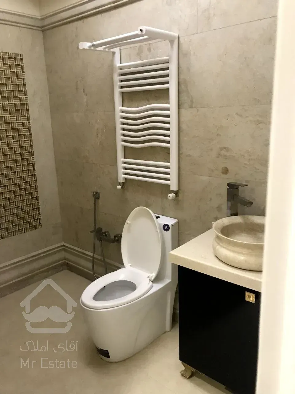 دزاشیب ۱۰۵ متر ۳خواب