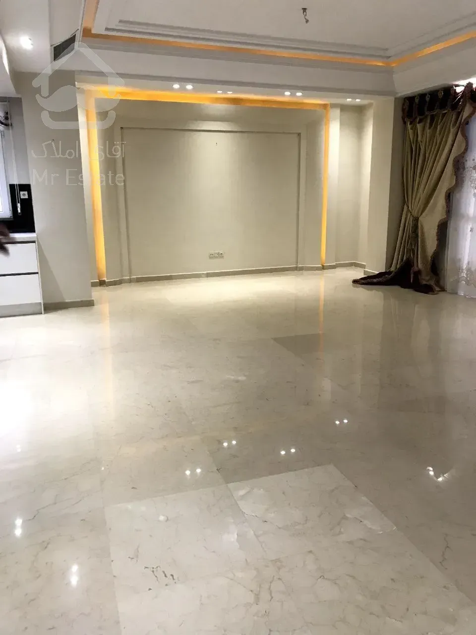 نیاوران ۱۲۱متر ۲خواب