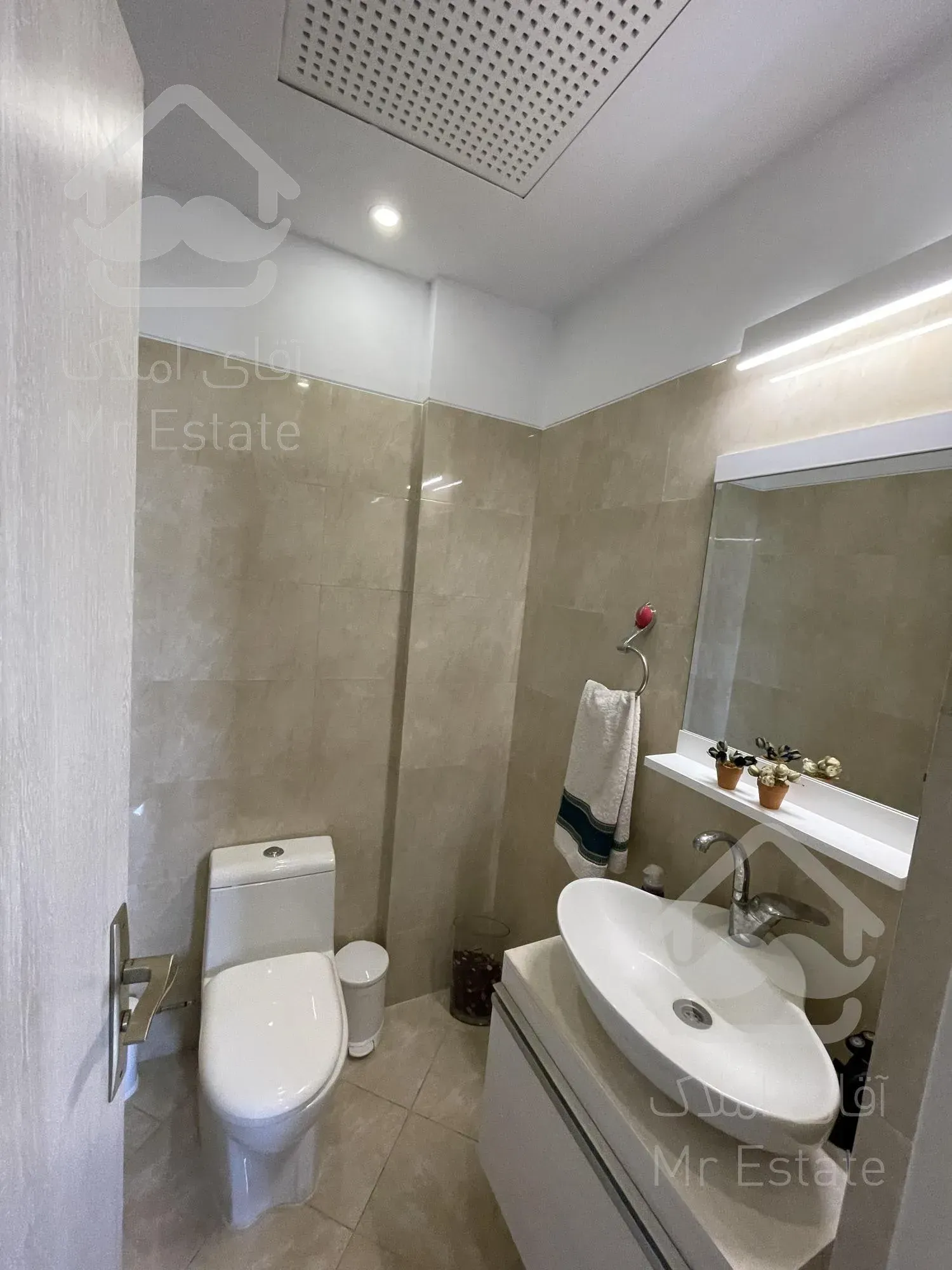 فروش آپارتمان ۹۰ متری در مفتح