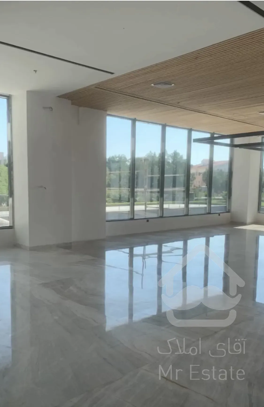 فروش دوخواب ۱۳۲ متری ستاره کیش برج فروردین فاز ۶ صدف