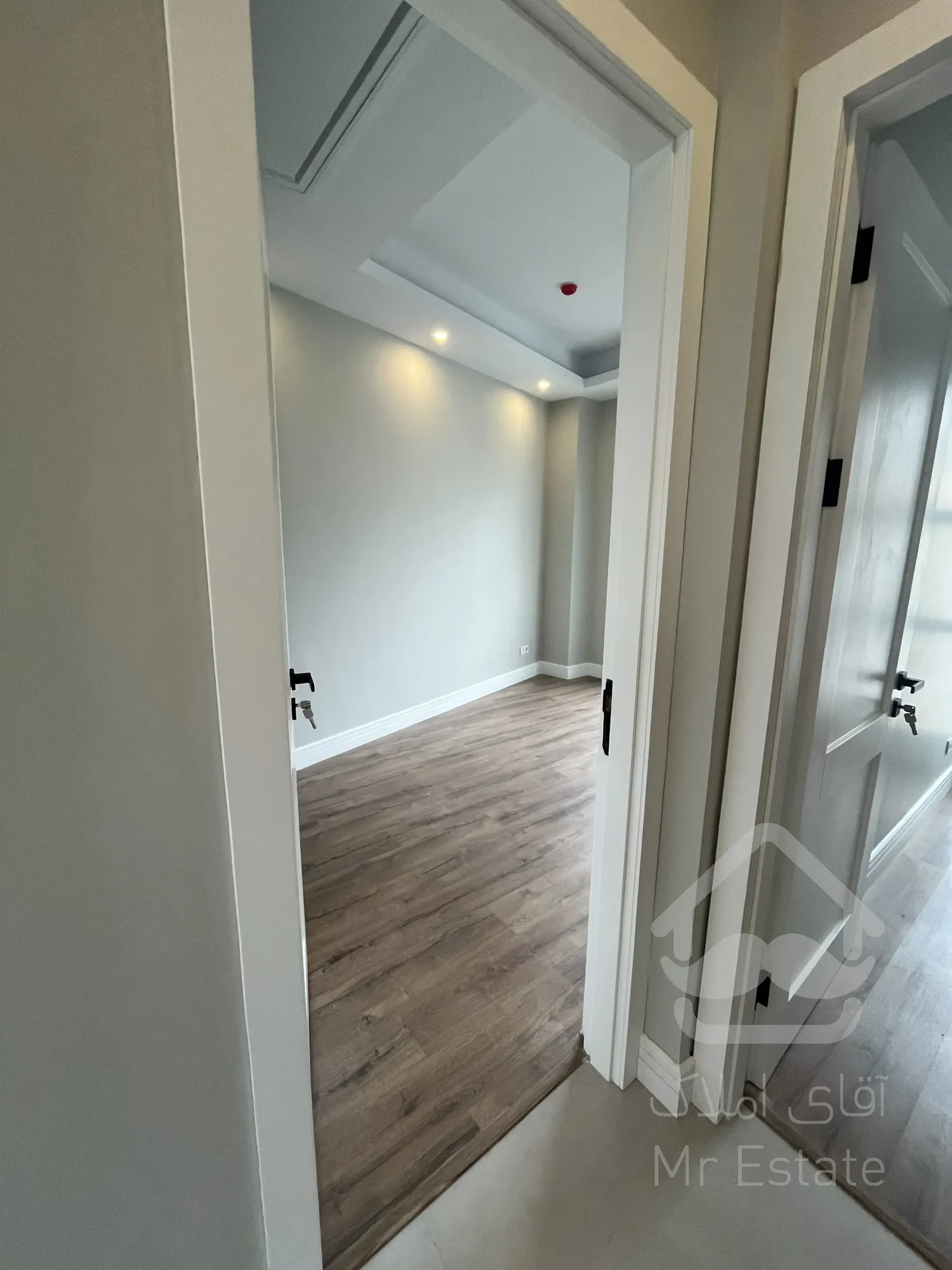 فروش آپارتمان ۱۱۶ متری نوساز تاپ لوکیشن نیاوران