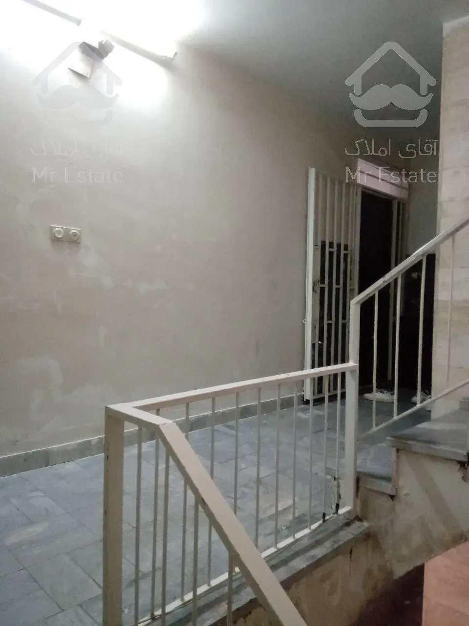 اجاره واحد حیاط دار ۹۱متری در بلوار فردوس