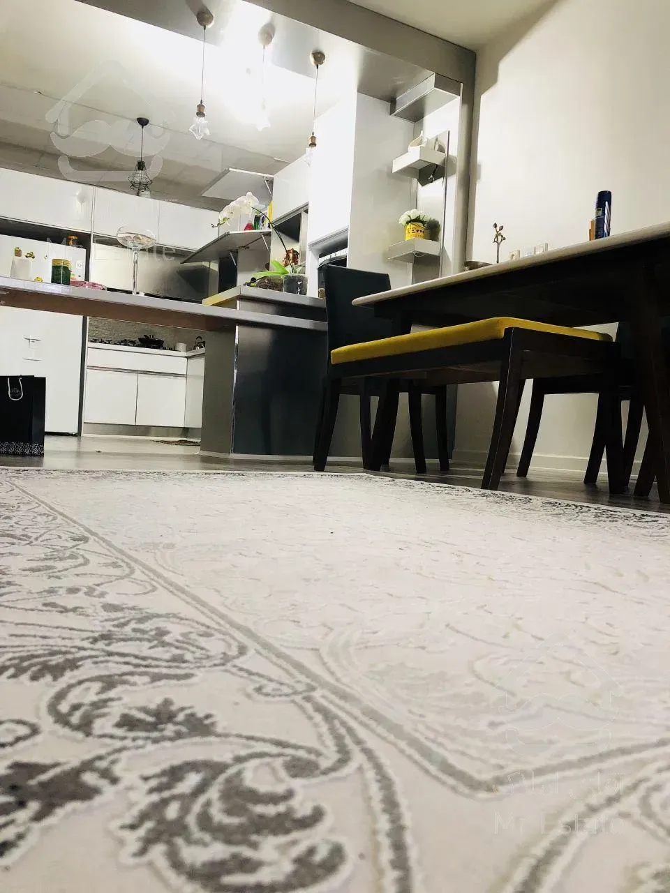 اجاره واحد حیاط دار ۹۱متری در بلوار فردوس