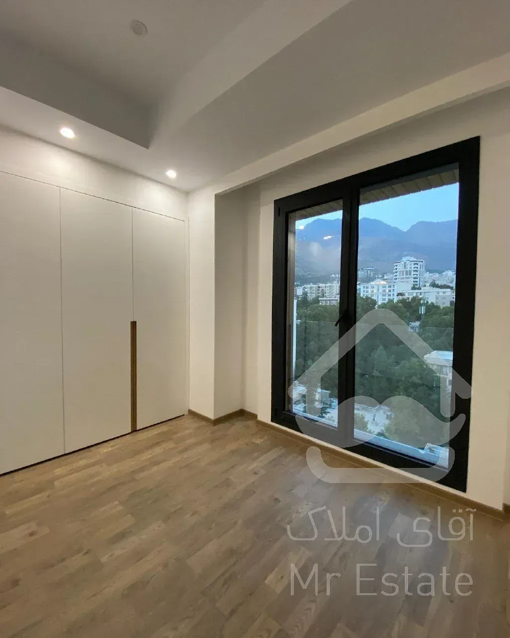 عمار ۱۵۰ متر ۲خواب