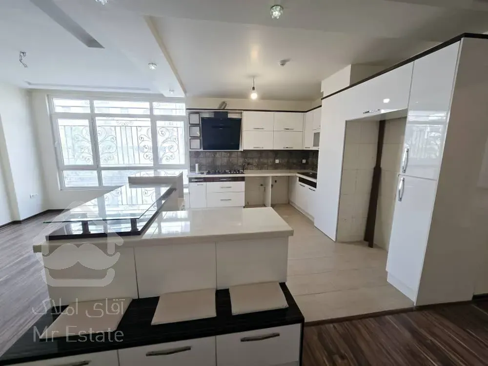 رهن آپارتمان ۱۳5 متری ۳ خوابه در اباذر