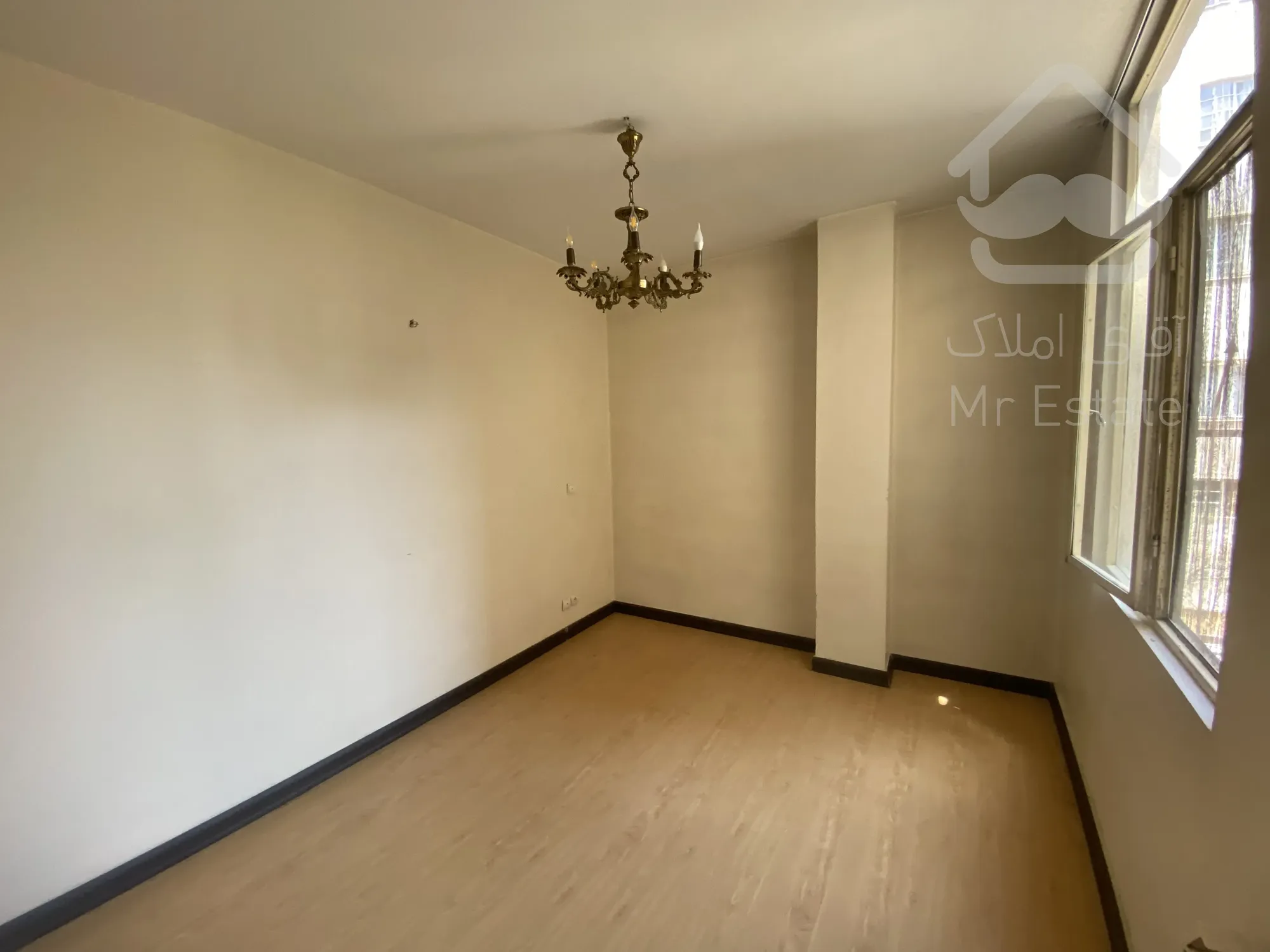 رهن و اجاره آپارتمان مسکونی ۵۵ متر بلوار فردوس