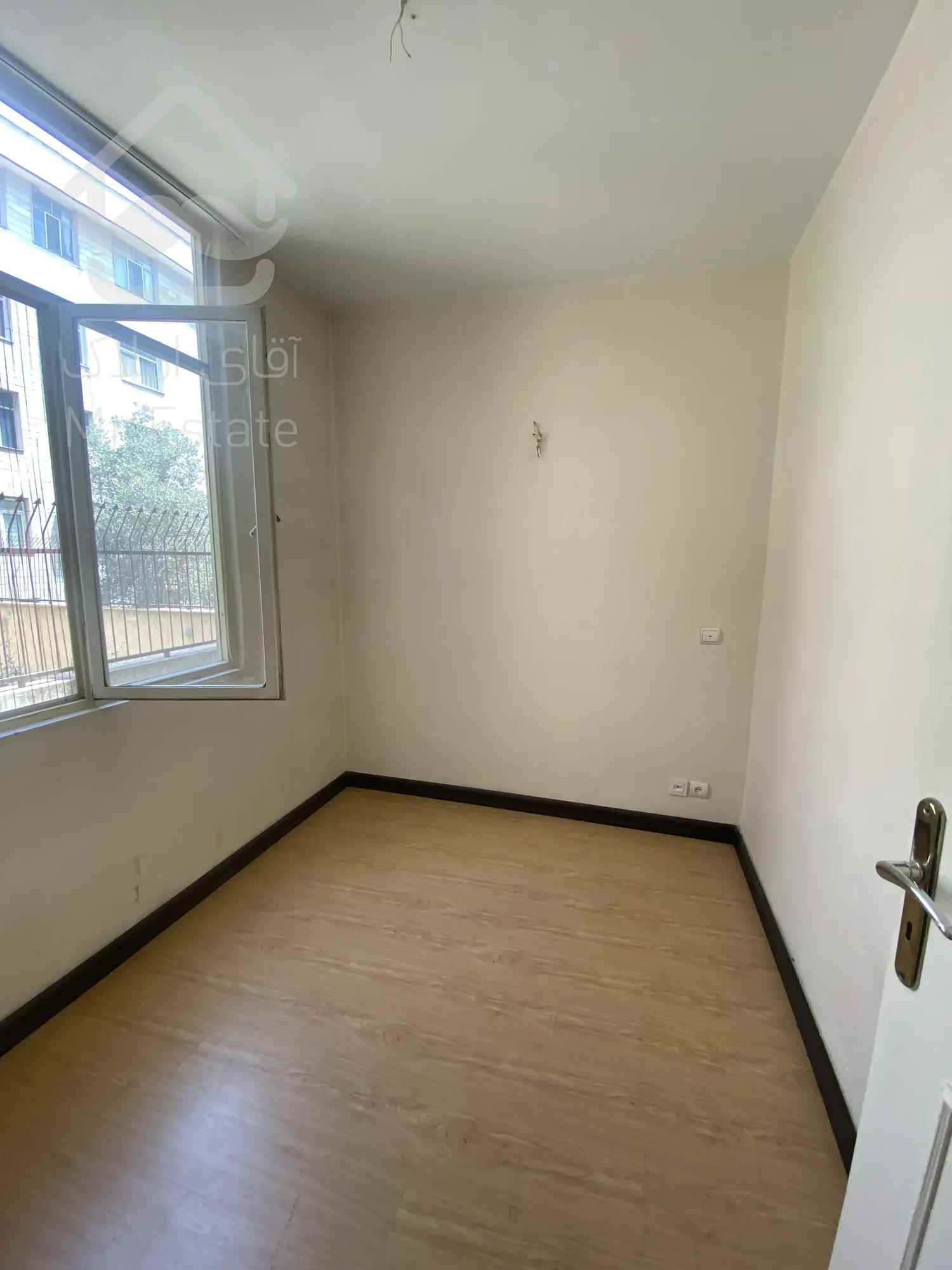 رهن و اجاره آپارتمان مسکونی ۵۵ متر بلوار فردوس