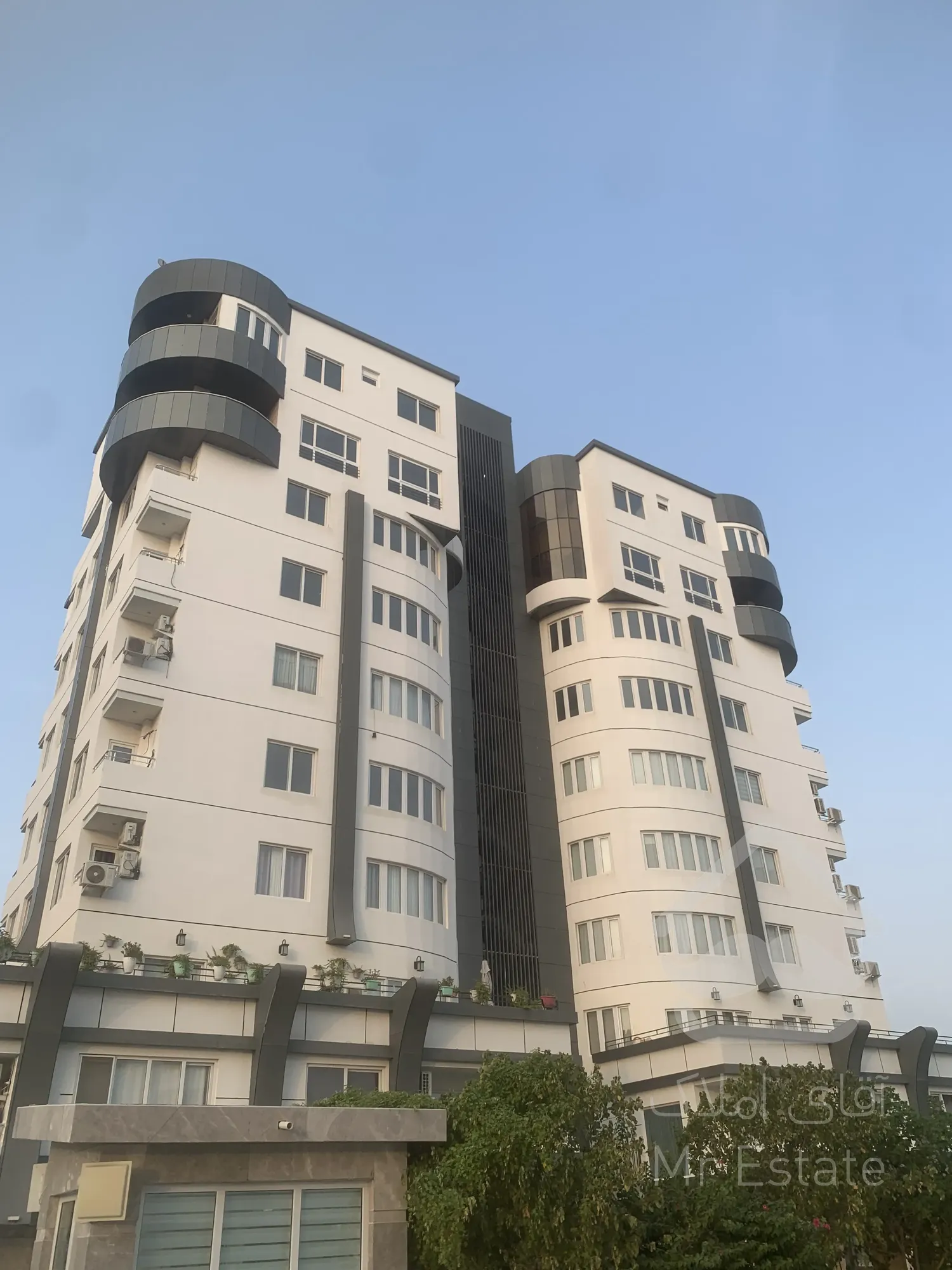 فروش مجتمع یاسین یکخواب۷۲متری سنددار باتراس رایگان