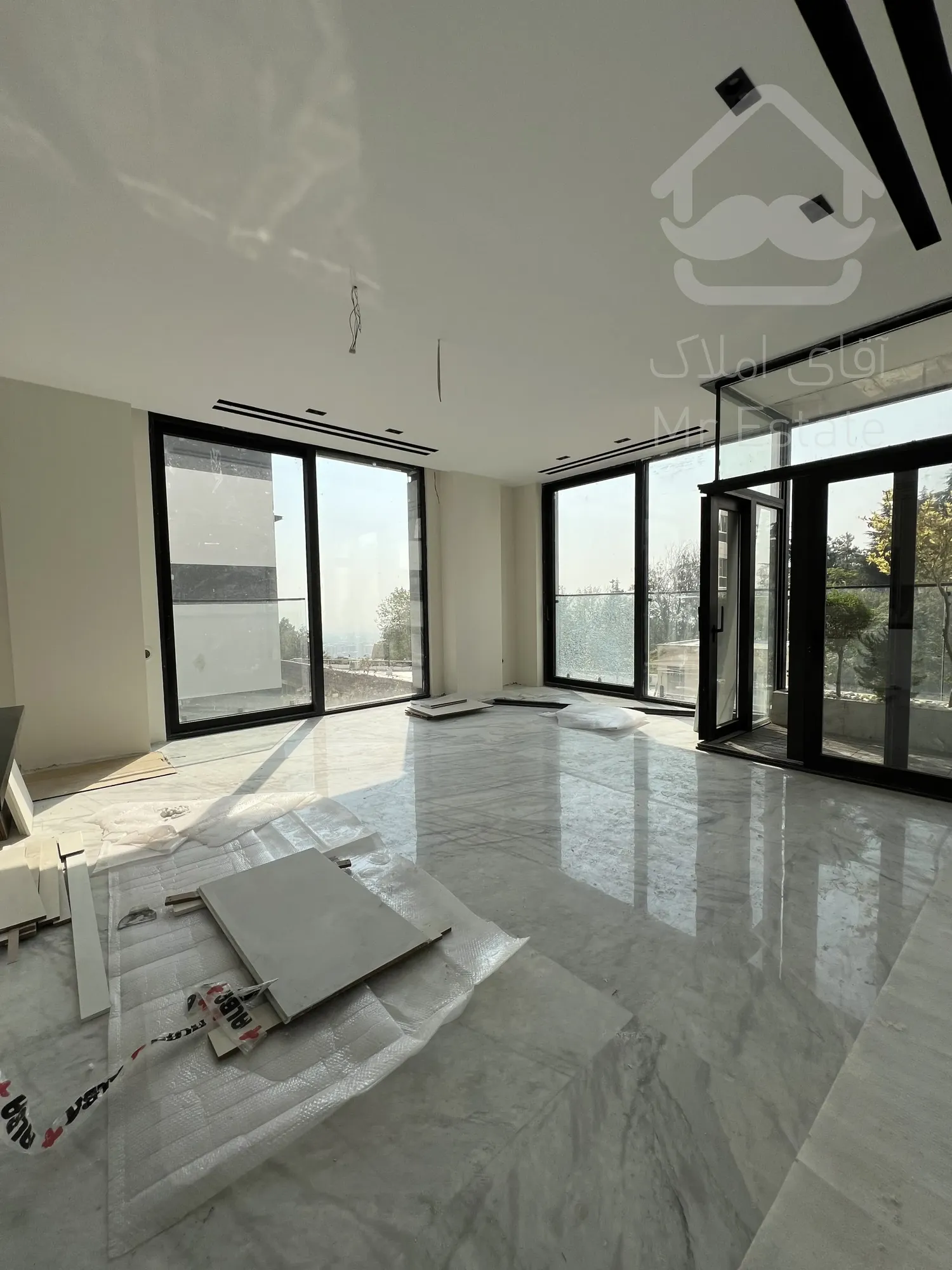 ۲۷۰ متر مدرن ویو ابدی نیاوران