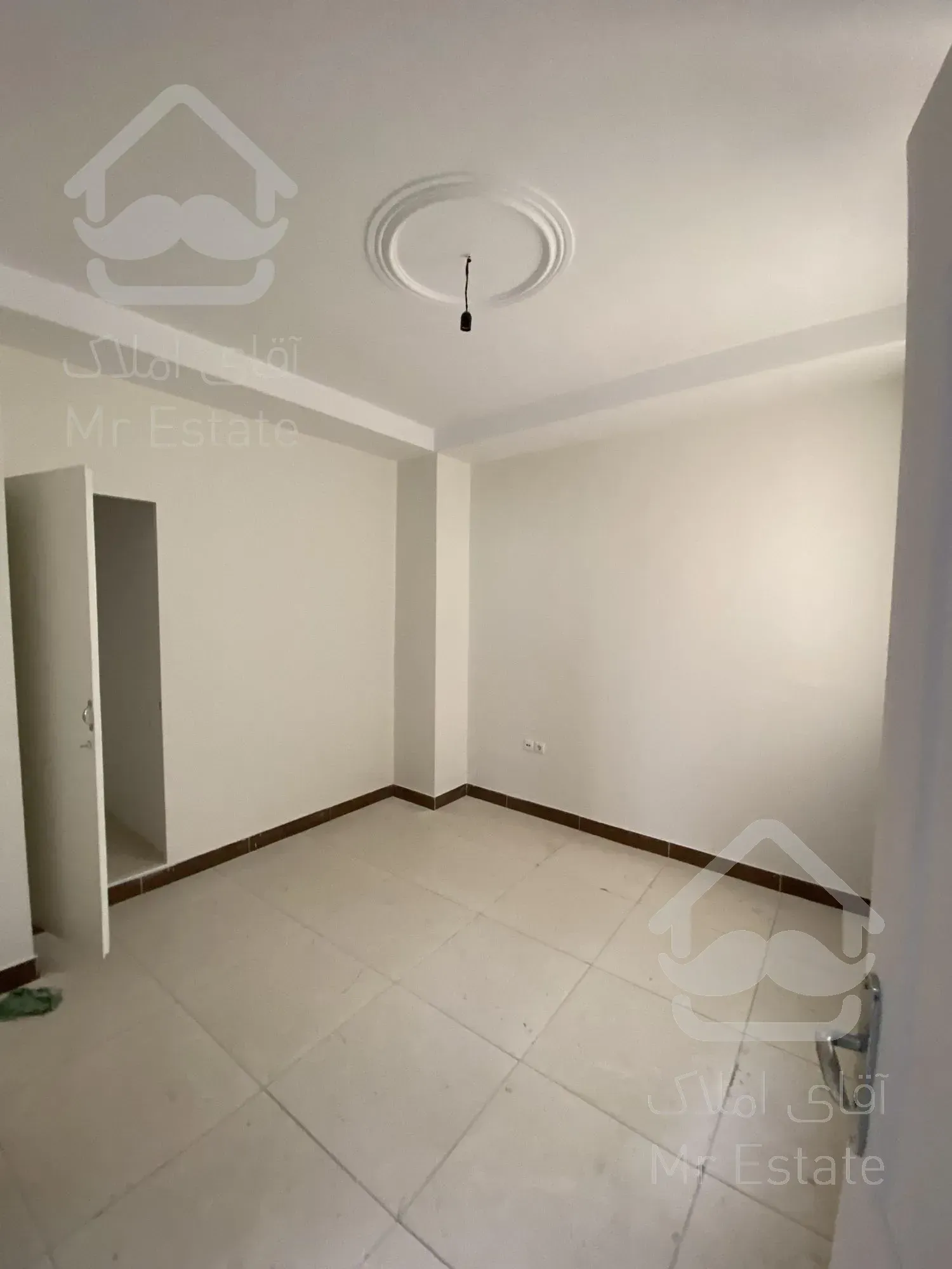 ۱۱۹متر،۵سال ساخت،فول امکانات